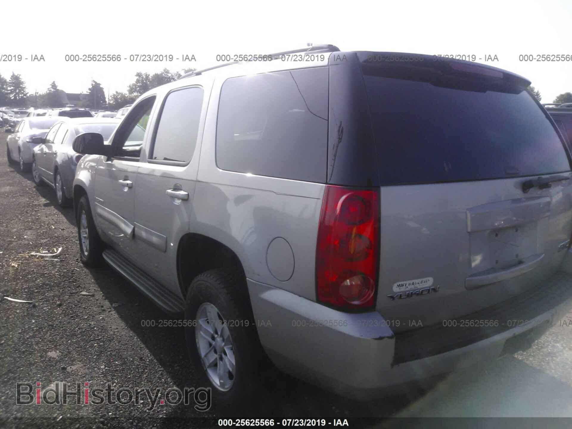 2008 GMC YUKON - VIN: 1GKFC13C88R107967 - Фото 3