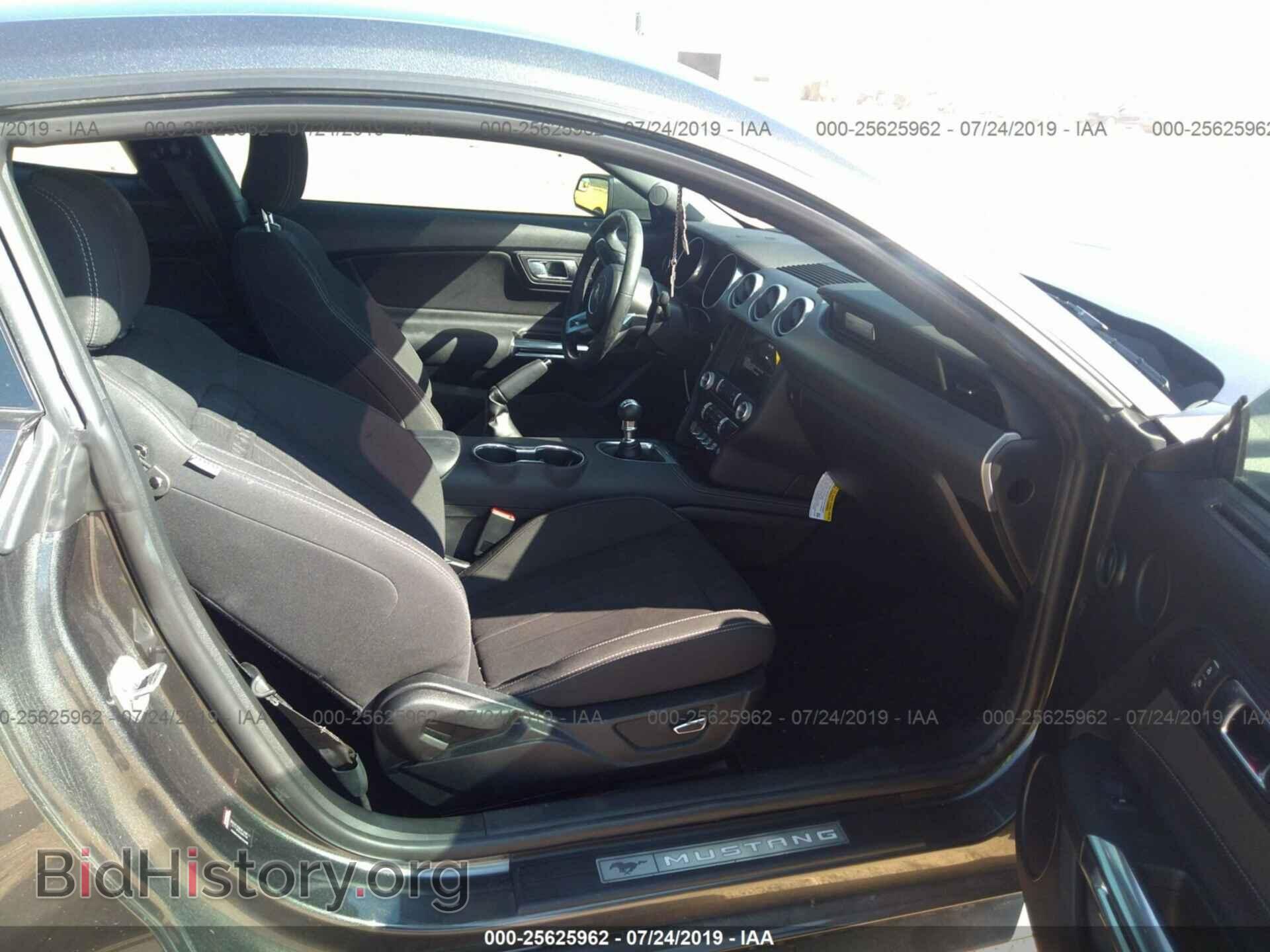 2019 FORD MUSTANG - VIN: 1FA6P8CF2K5122973 - Фото 5