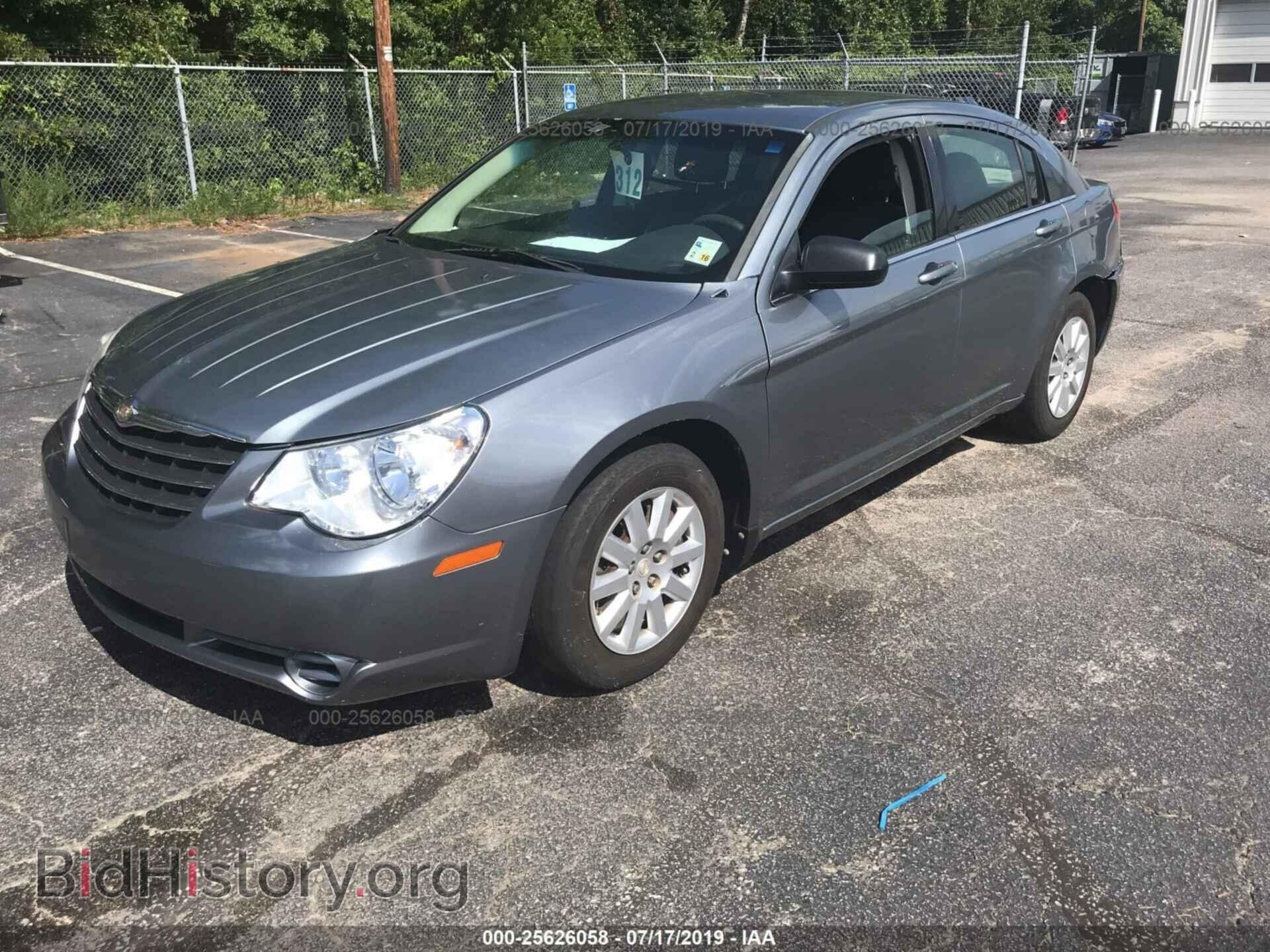 2010 CHRYSLER SEBRING - VIN: 1C3CC4FB6AN121127 - Photo 2