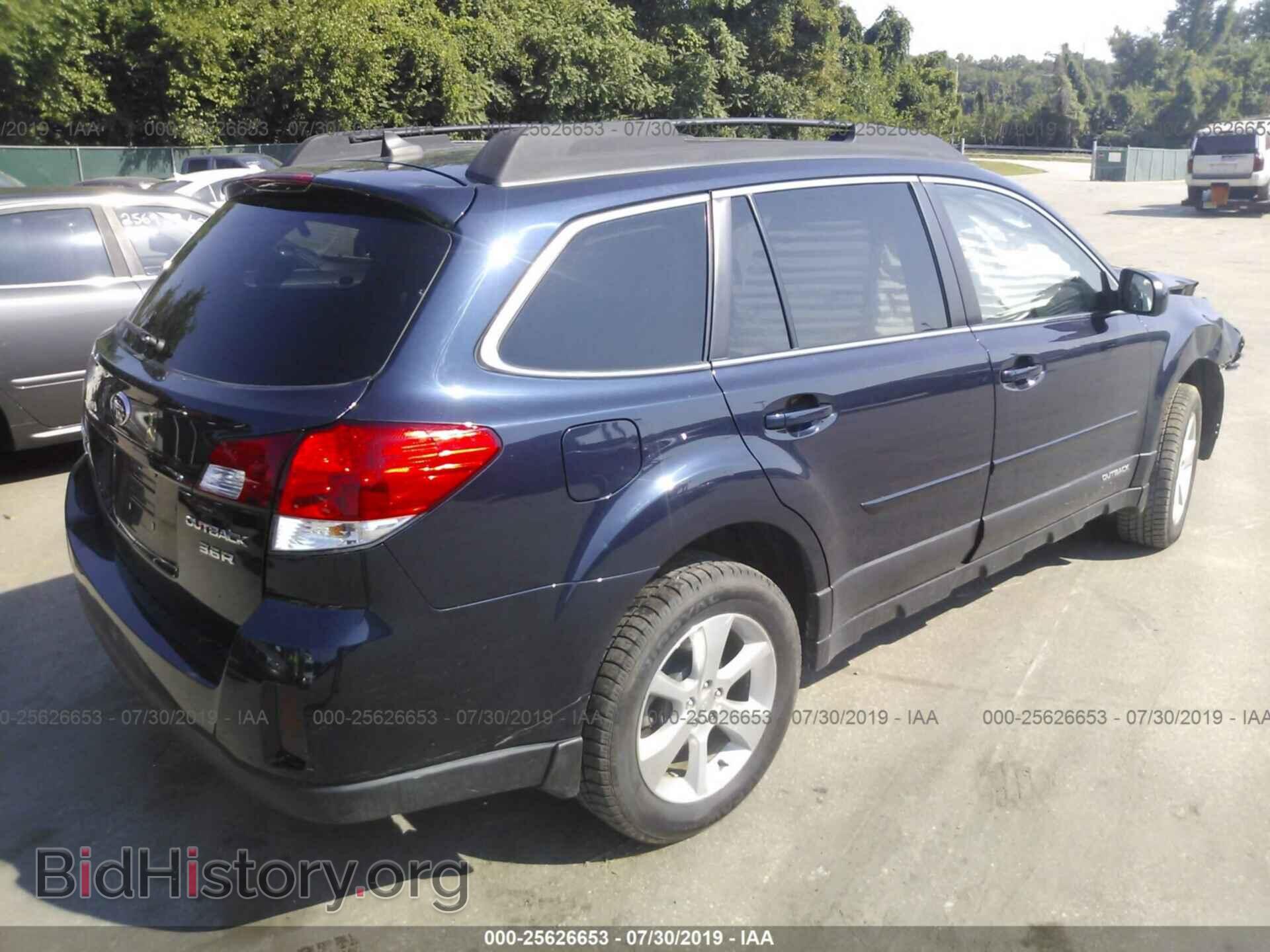 2014 SUBARU OUTBACK - VIN: 4S4BRDKC8E2273238 - Фото 4
