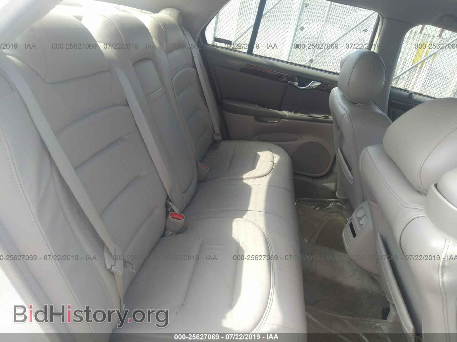 2001 CADILLAC DEVILLE - VIN: 1G6KD54Y11U247423 - Фото 8