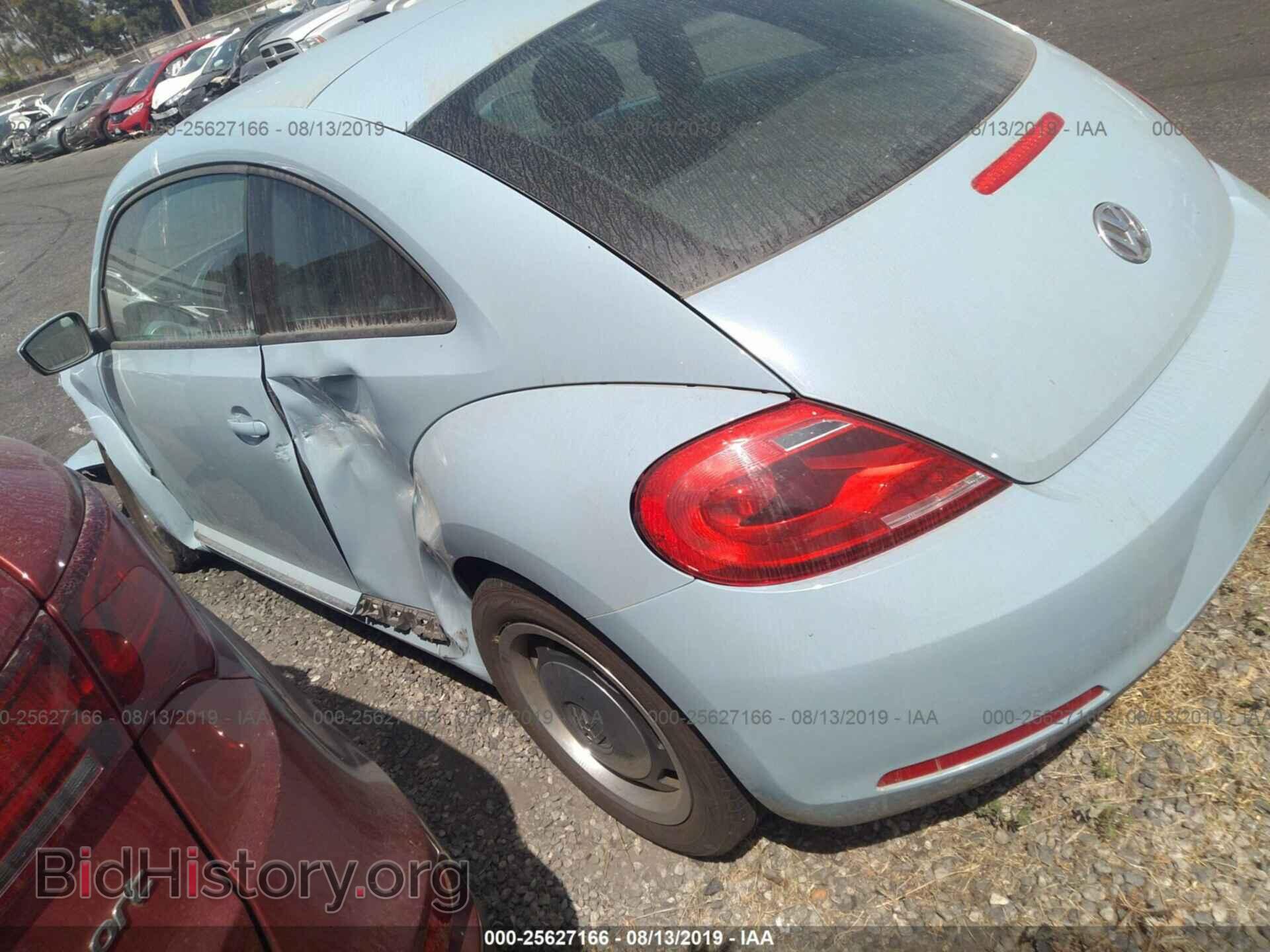 2012 VOLKSWAGEN BEETLE - VIN: 3VWJP7ATXCM653743 - Фото 3