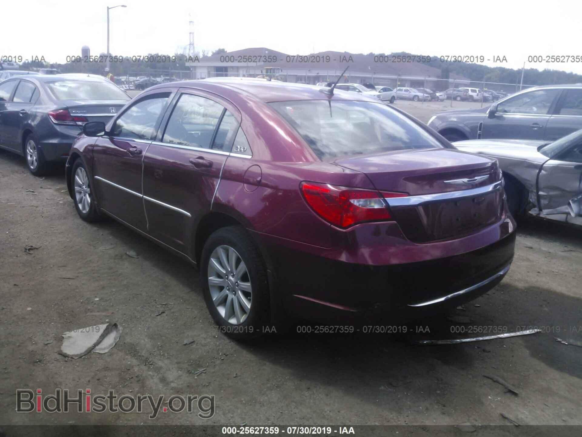 2012 CHRYSLER 200 - VIN: 1C3CCBBB7CN107718 - Фото 3