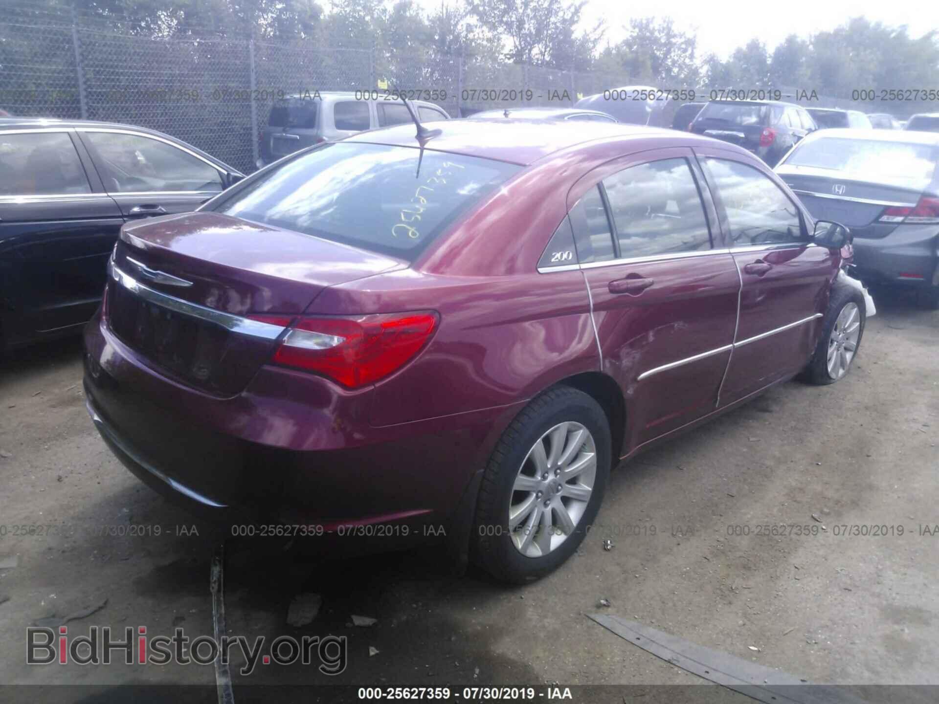 2012 CHRYSLER 200 - VIN: 1C3CCBBB7CN107718 - Фото 4