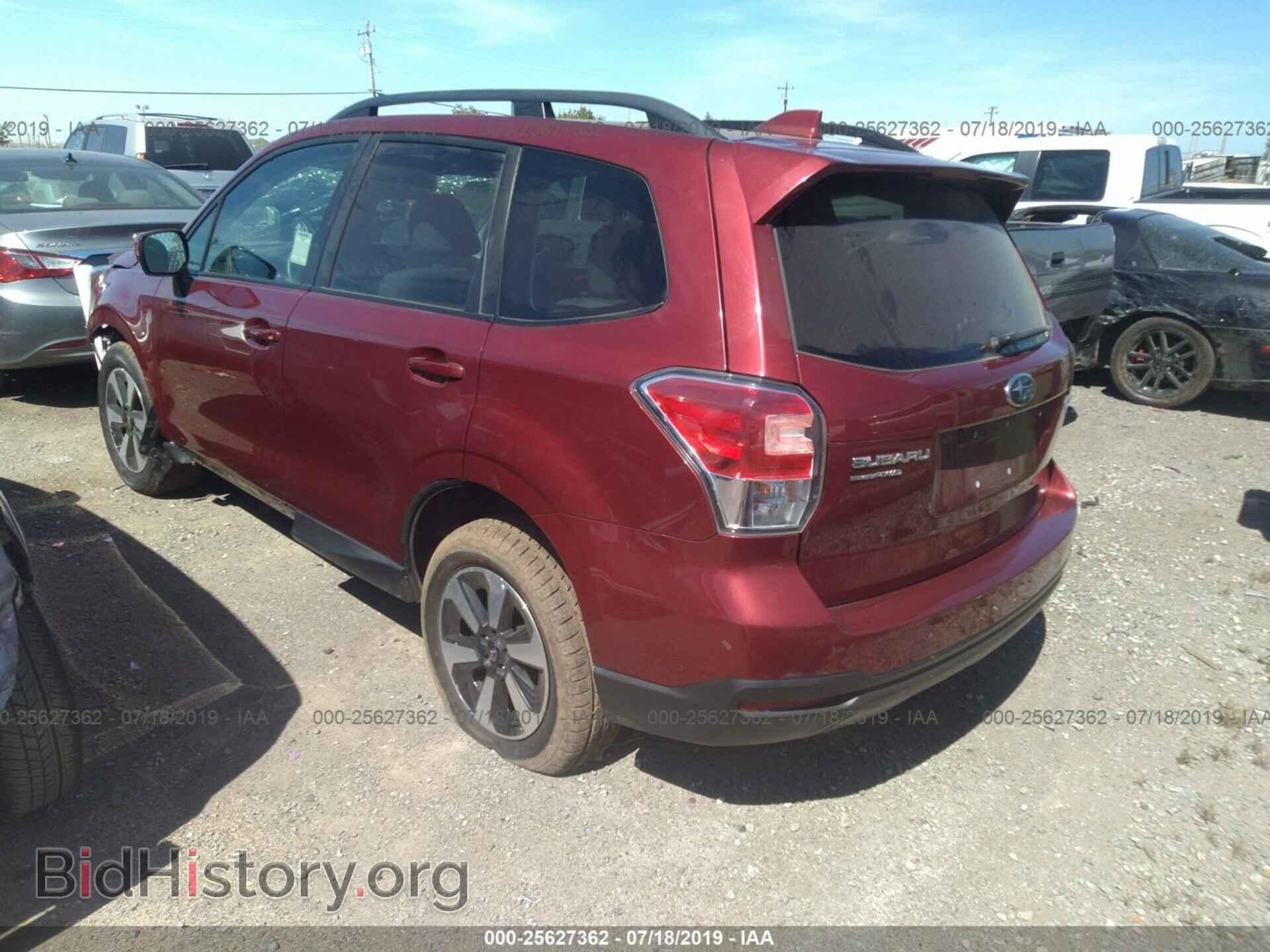 2017 SUBARU FORESTER - VIN: JF2SJAEC8HH809193 - Фото 3