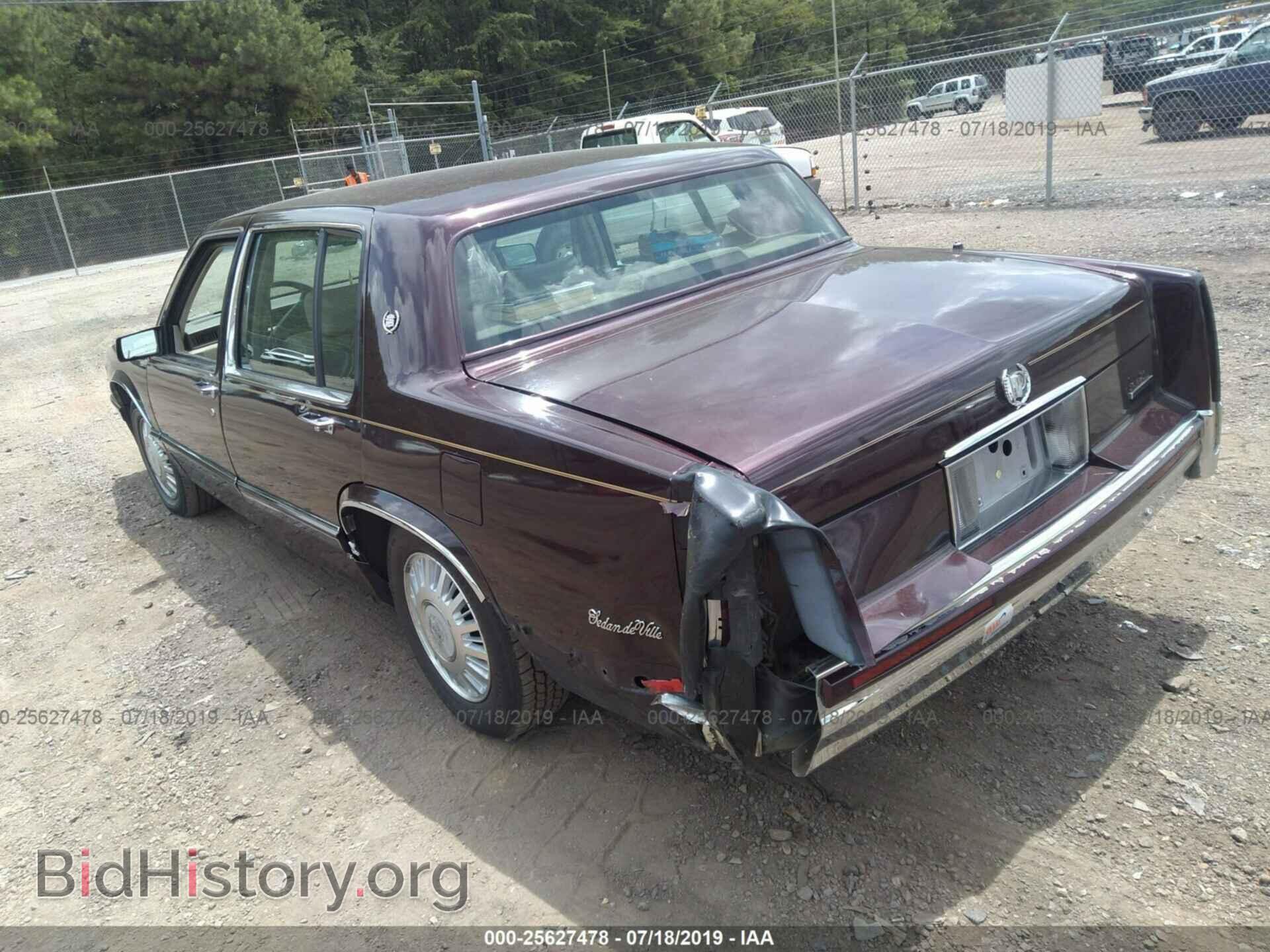 1993 CADILLAC DEVILLE - VIN: 1G6CD53B2P4210911 - Photo 3