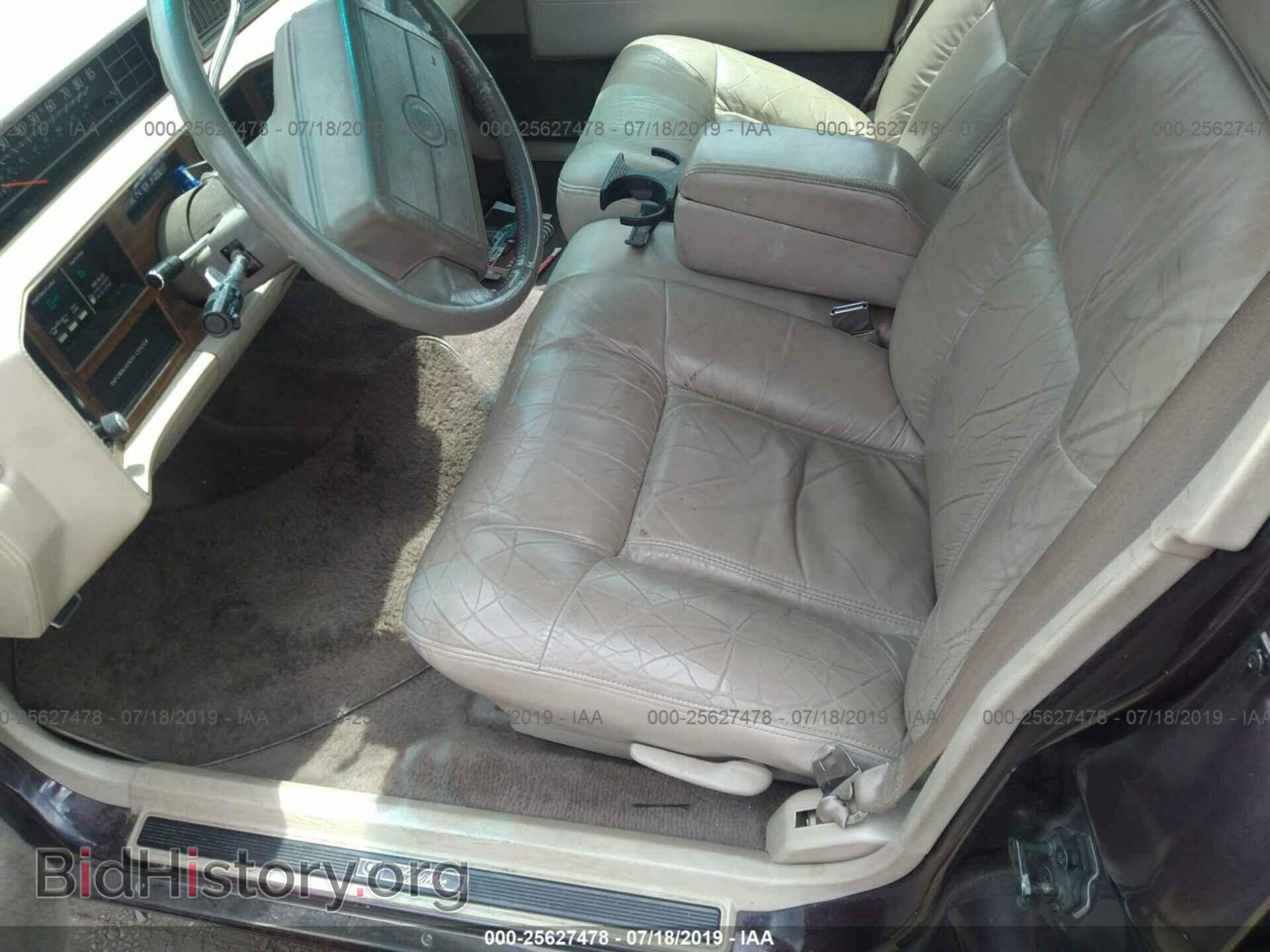 1993 CADILLAC DEVILLE - VIN: 1G6CD53B2P4210911 - Photo 5