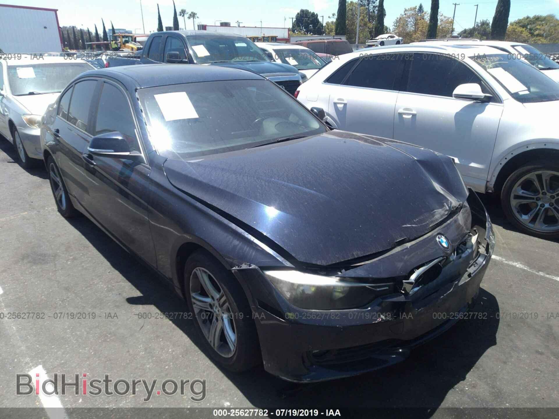 Photo WBA3B1C53DK130611 - BMW 320 2013