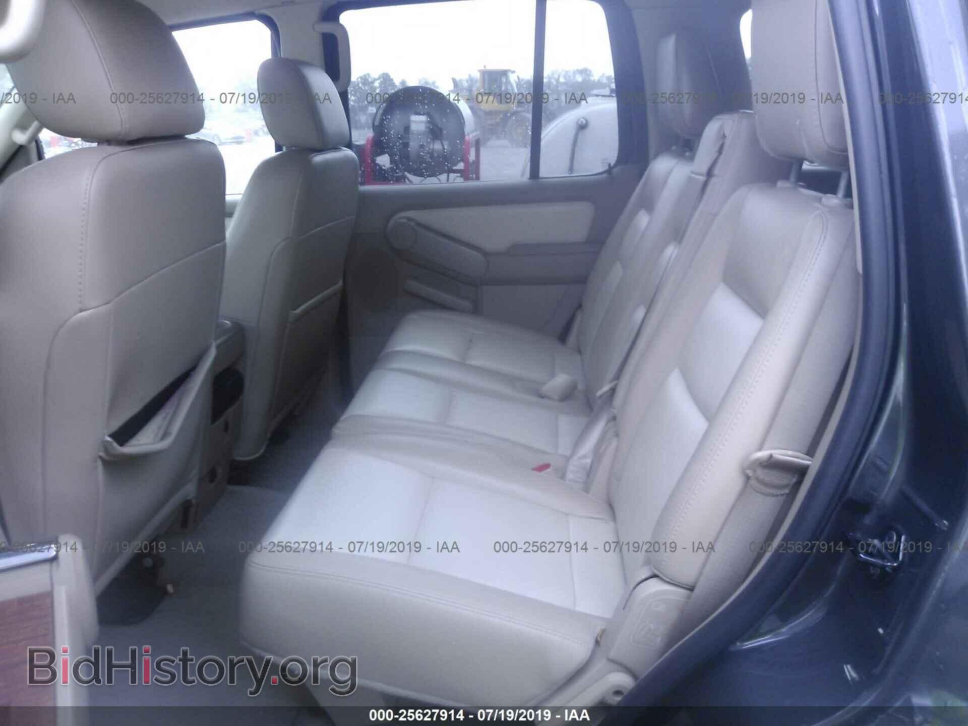 2007 FORD EXPLORER - VIN: 1FMEU74E27UB13858 - Фото 8