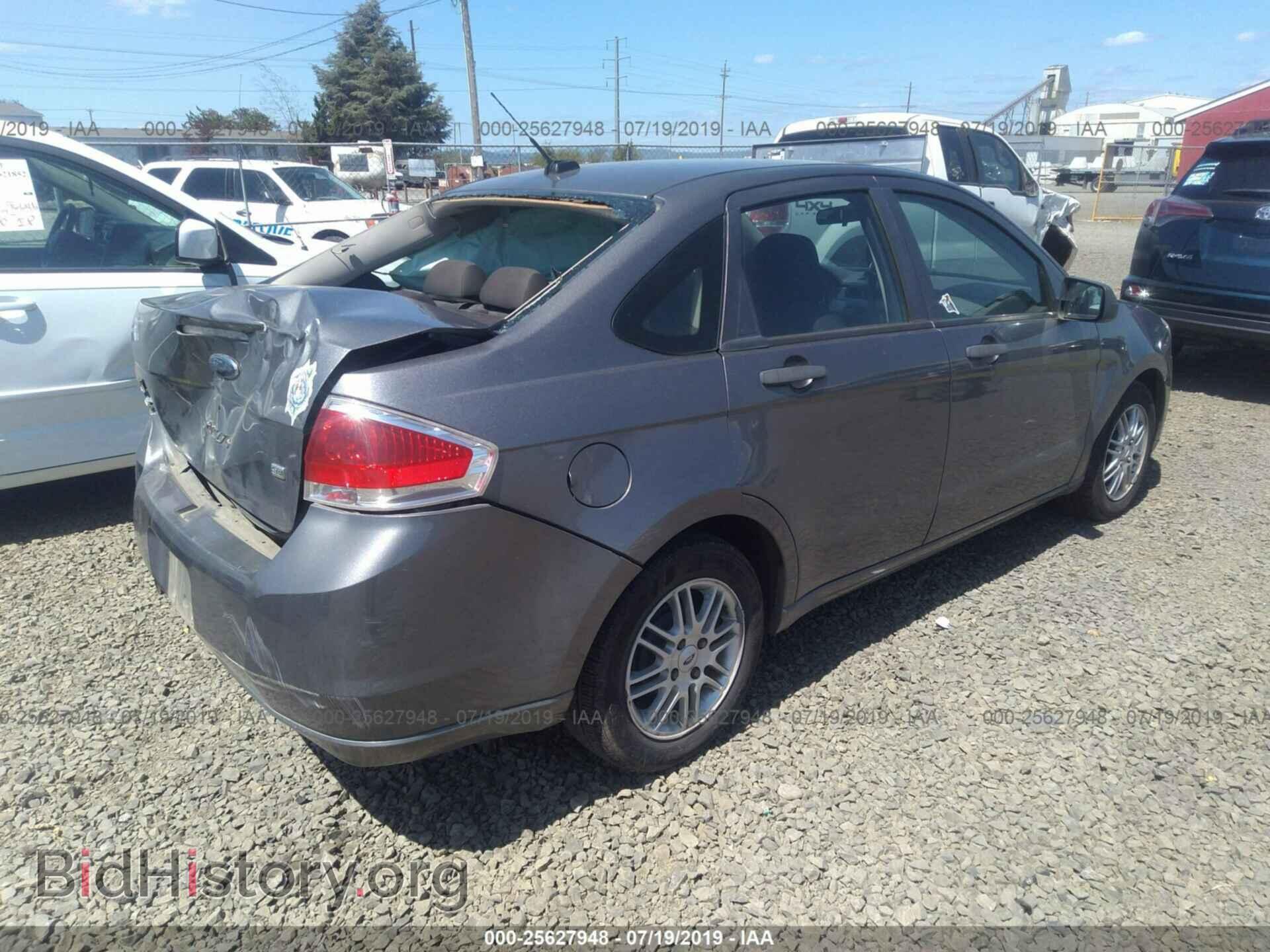 2009 FORD FOCUS - VIN: 1FAHP35N39W182684 - Photo 4