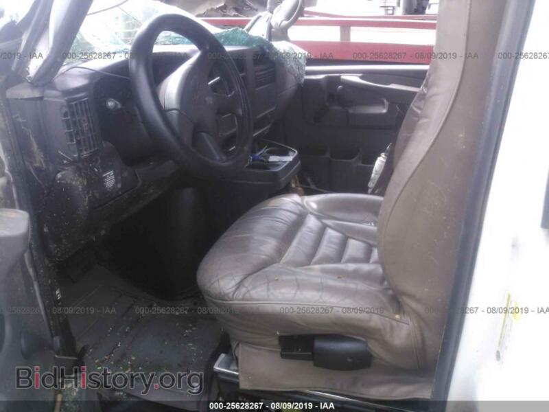 2007 GMC SAVANA CUTAWAY (VIN 1GDGG31V771903607) — photo 5 of 10
