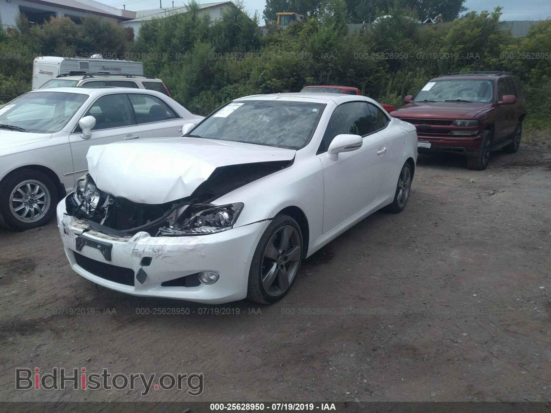 2011 LEXUS IS - VIN: JTHFE2C20B2506311 - Фото 2