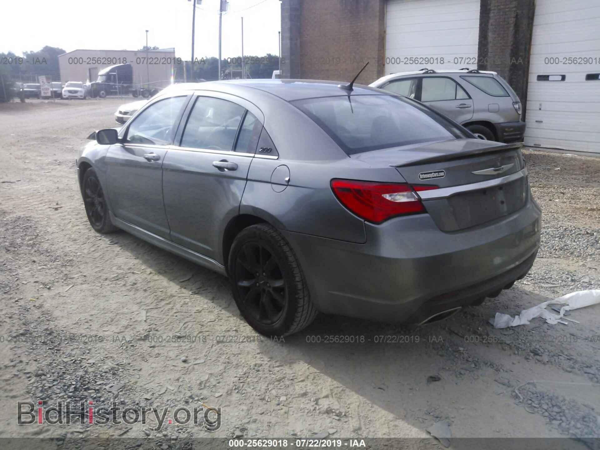 2013 CHRYSLER 200 - VIN: 1C3CCBCG6DN719615 - Photo 3