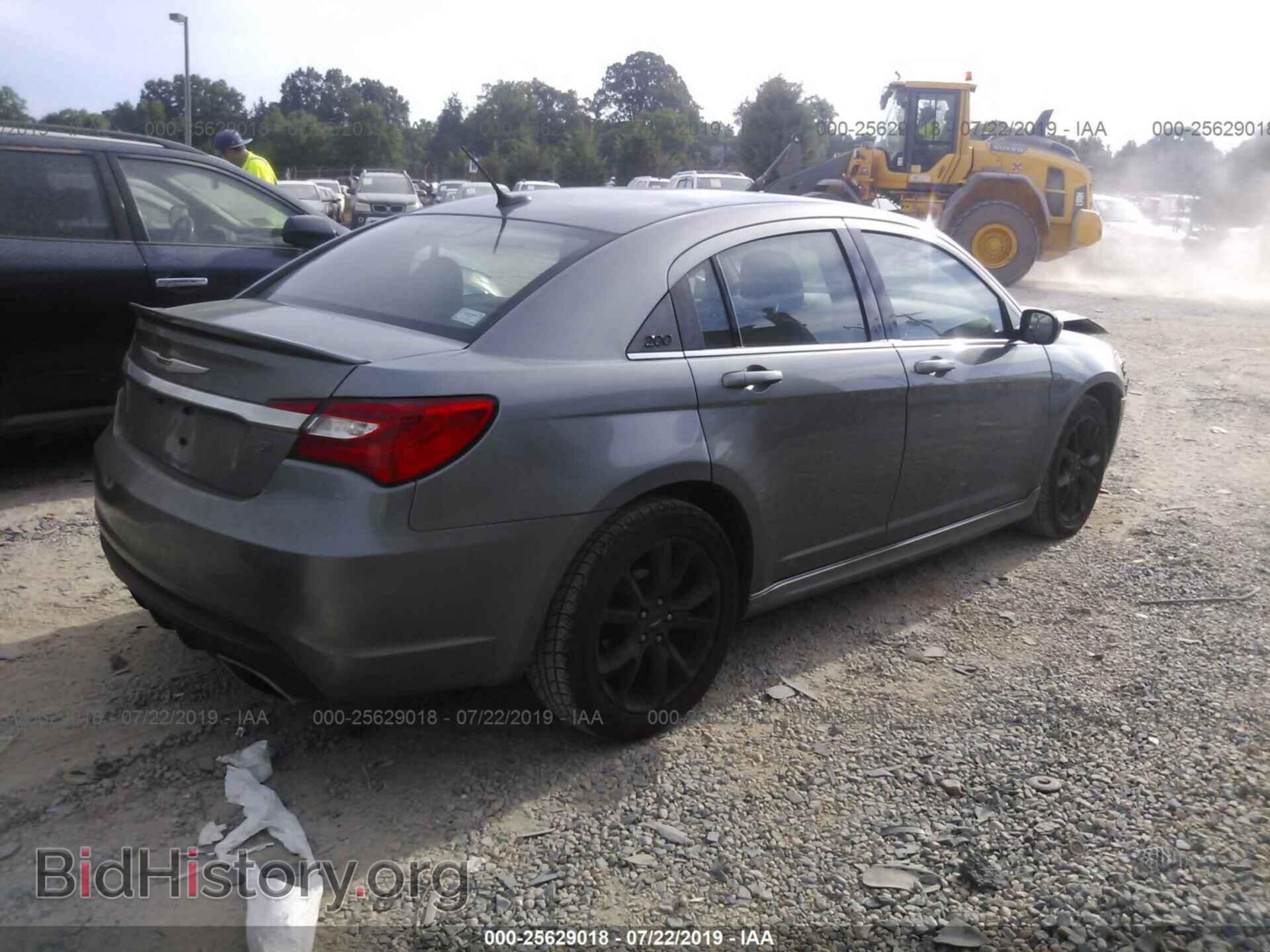 2013 CHRYSLER 200 - VIN: 1C3CCBCG6DN719615 - Photo 4