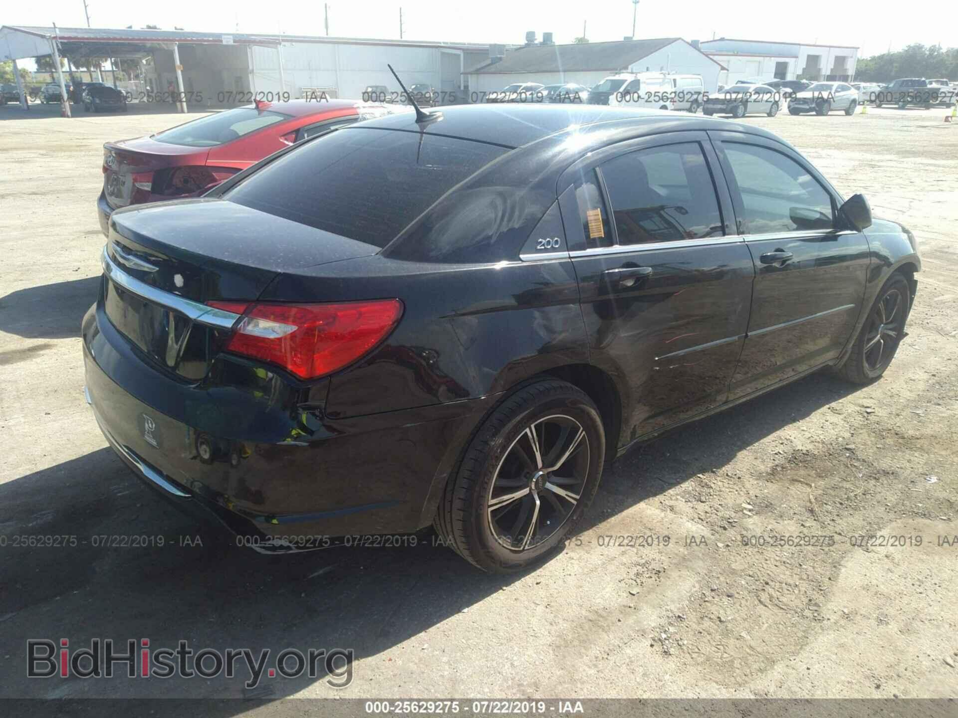 2012 CHRYSLER 200 - VIN: 1C3CCBAB6CN201574 - Фото 4