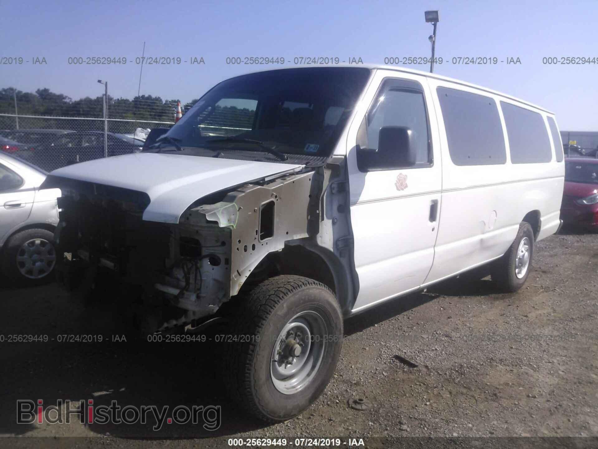 2010 FORD ECONOLINE - VIN: 1FBSS3BLXADA32058 - Фото 2