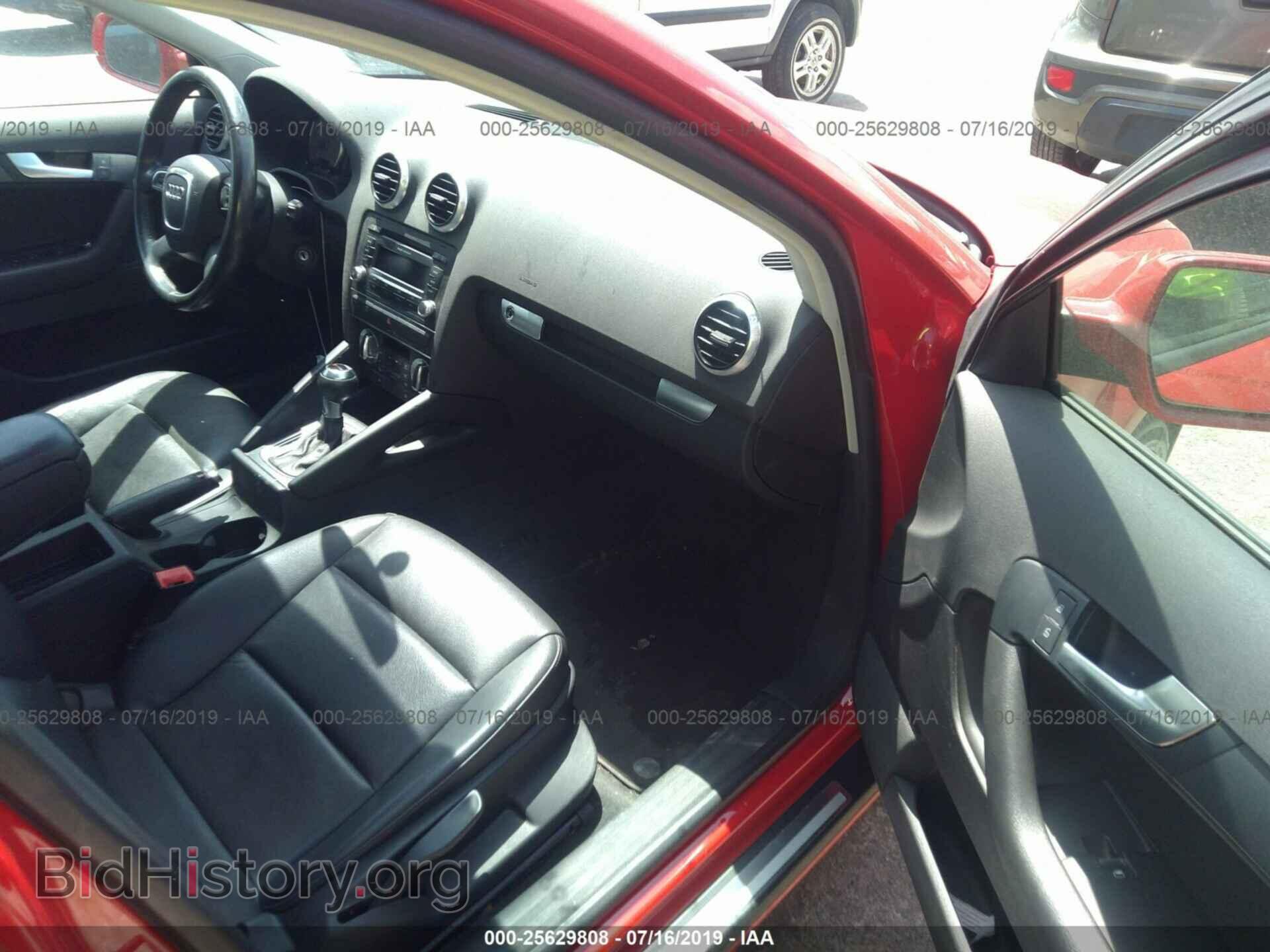 2012 AUDI A3 - VIN: WAUBEAFM3CA161805 - Фото 5