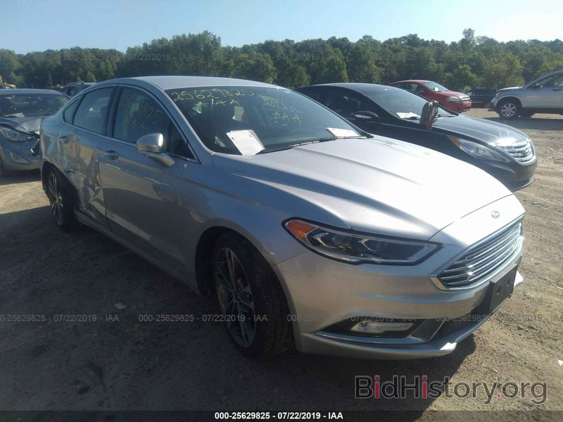 Photo 3FA6P0D93HR299323 - FORD FUSION 2017