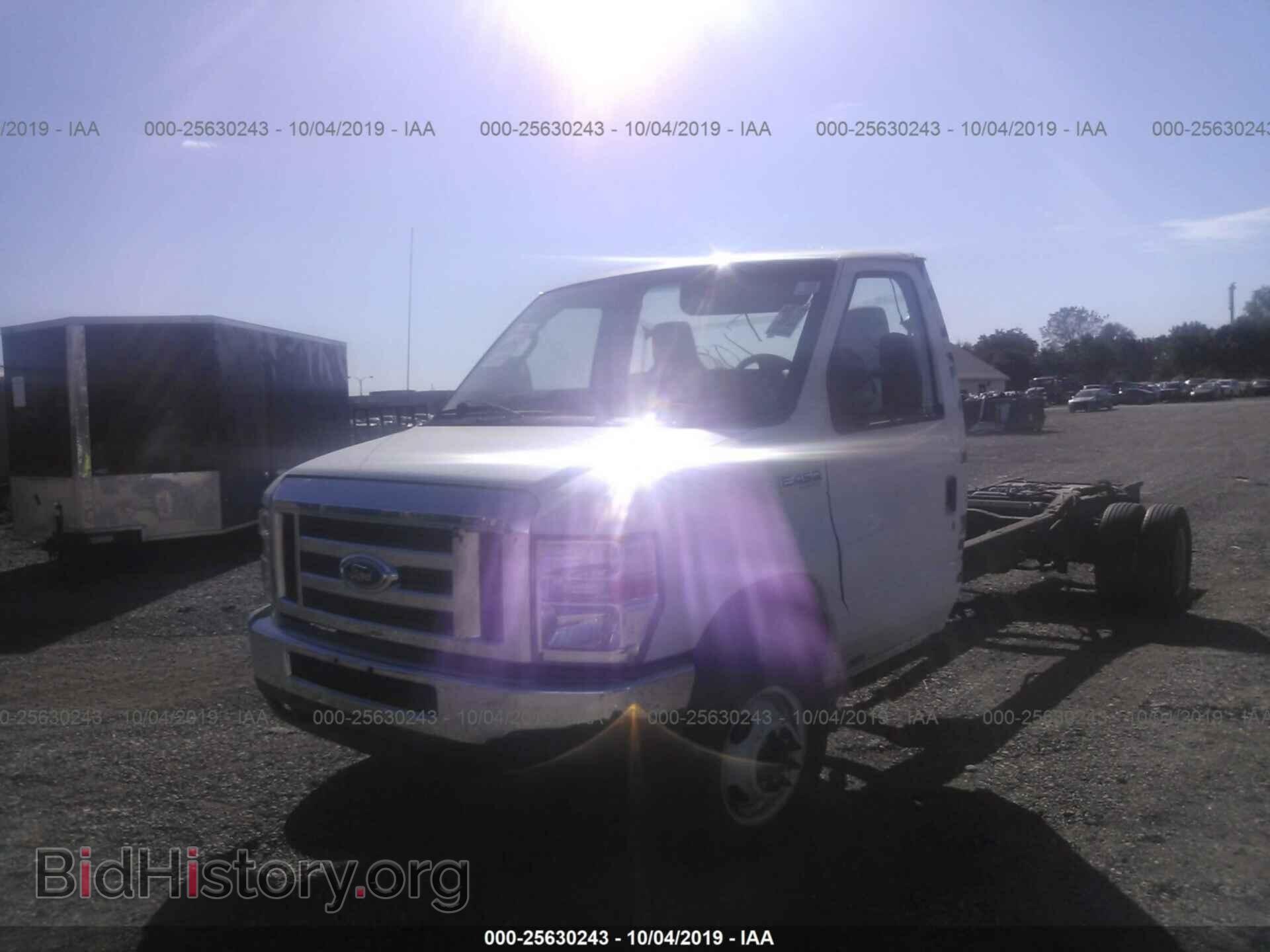 2013 FORD ECONOLINE - VIN: 1FDXE4FS7DDB30352 - Фото 2