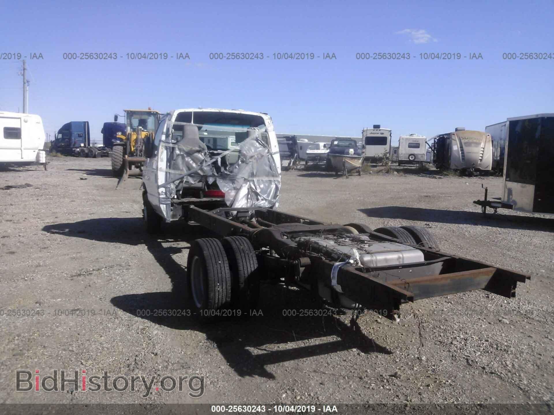2013 FORD ECONOLINE - VIN: 1FDXE4FS7DDB30352 - Фото 3