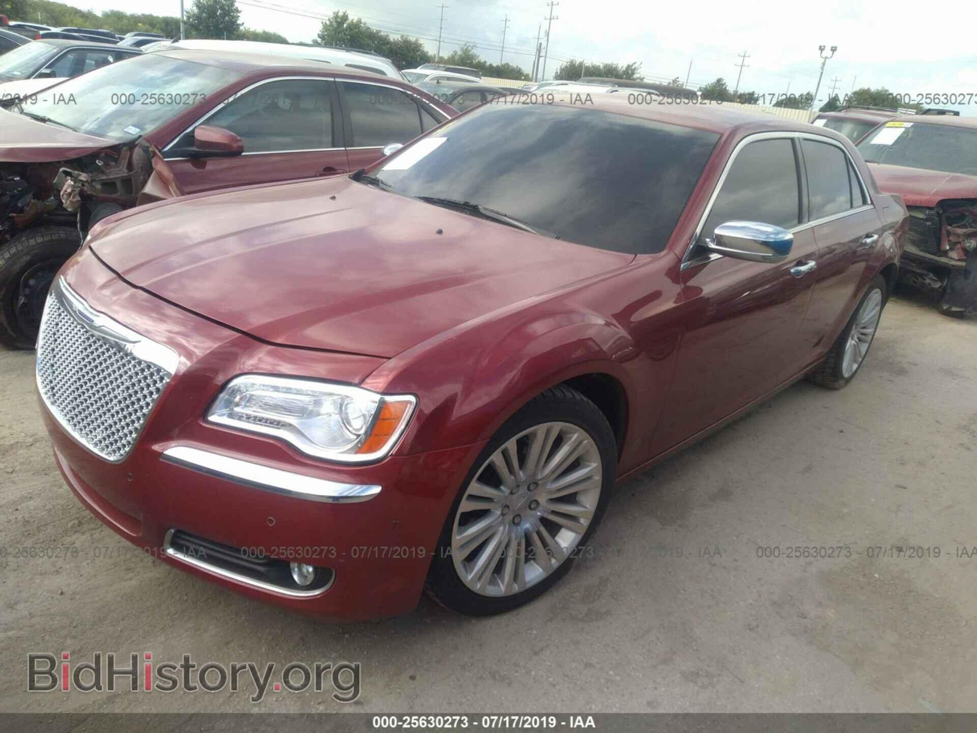 2012 CHRYSLER 300C - VIN: 2C3CCAET0CH241834 - Фото 2