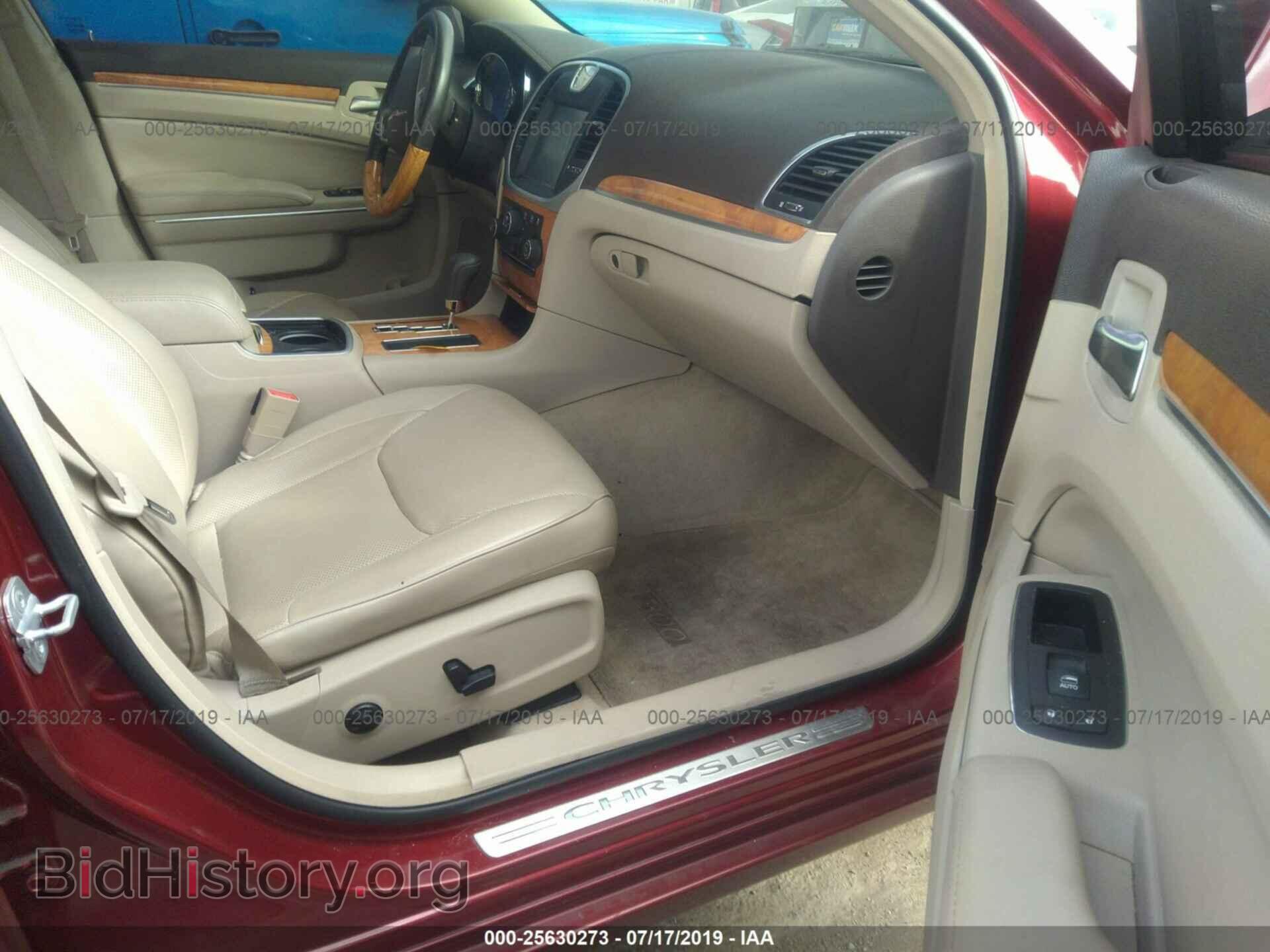 2012 CHRYSLER 300C - VIN: 2C3CCAET0CH241834 - Фото 5