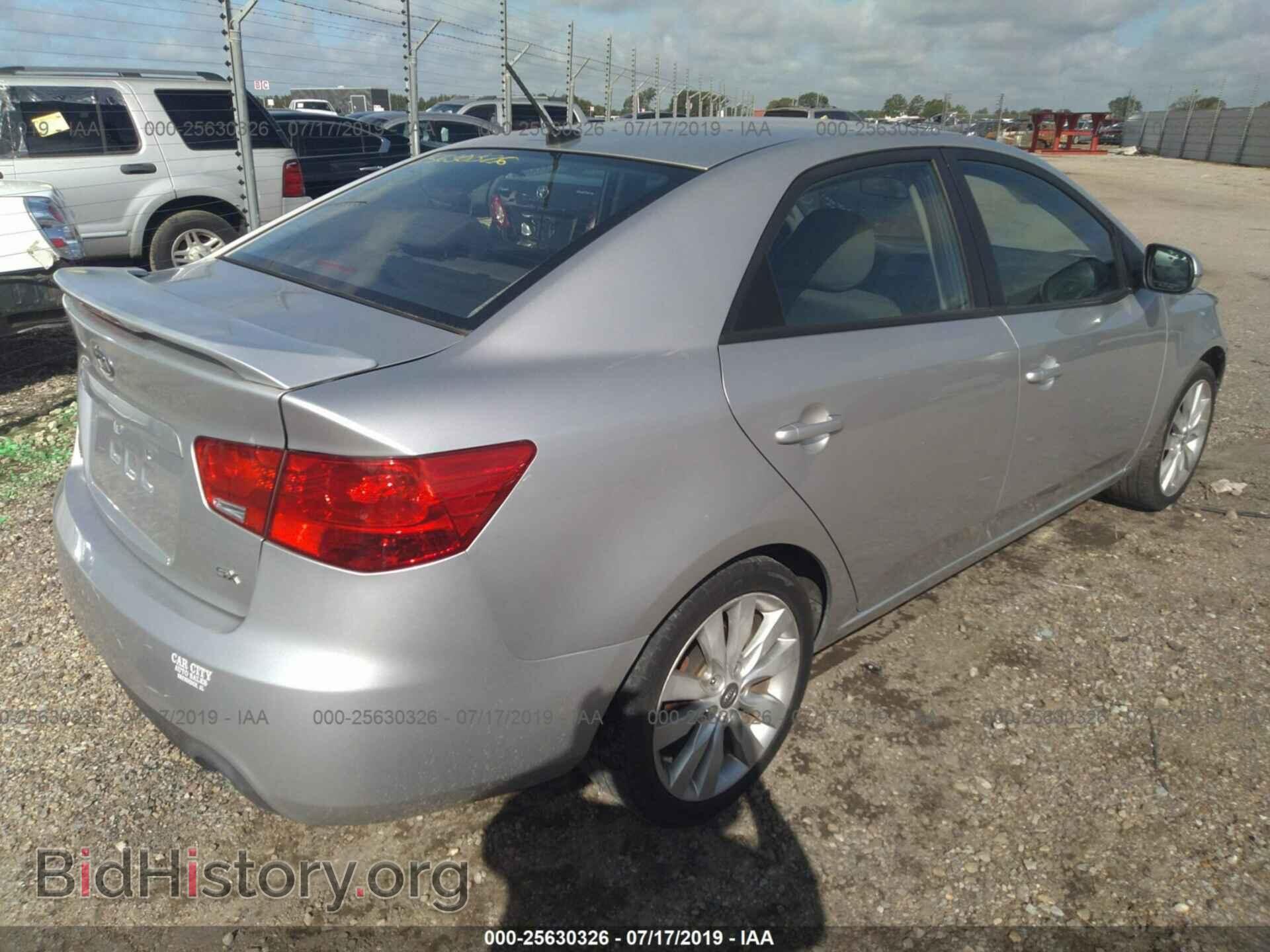 2013 KIA FORTE - VIN: KNAFW4A37D5678100 - Фото 4