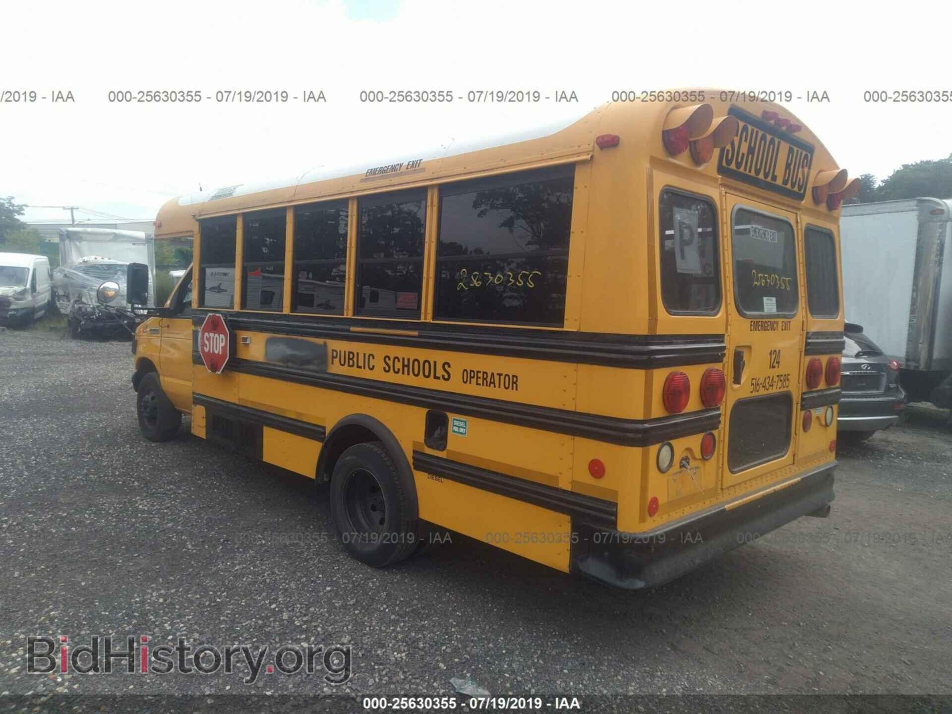 2006 FORD ECONOLINE - VIN: 1FDXE45P86DA28770 - Фото 3