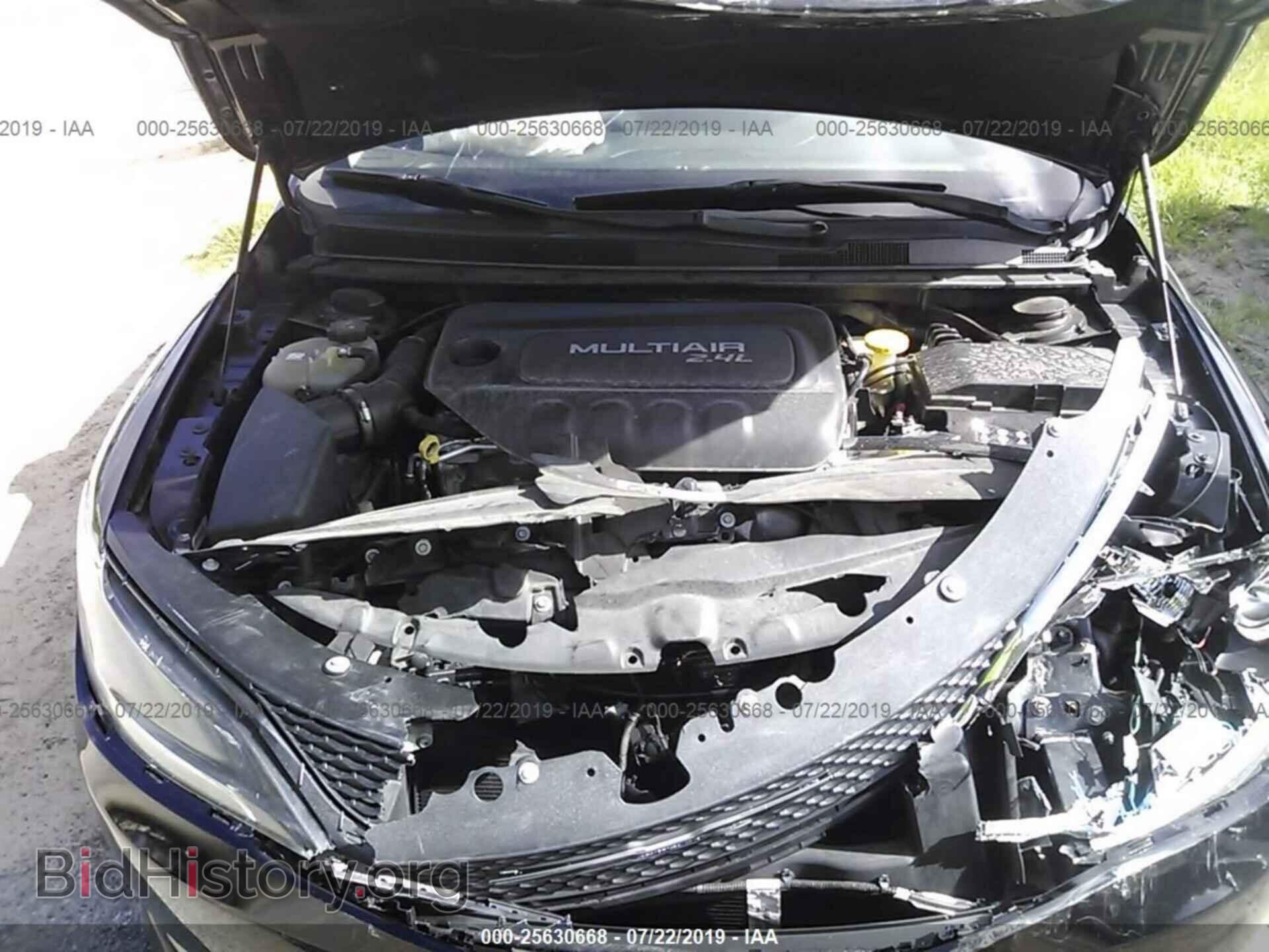2016 CHRYSLER 200 - VIN: 1C3CCCAB9GN152687 - Photo 10