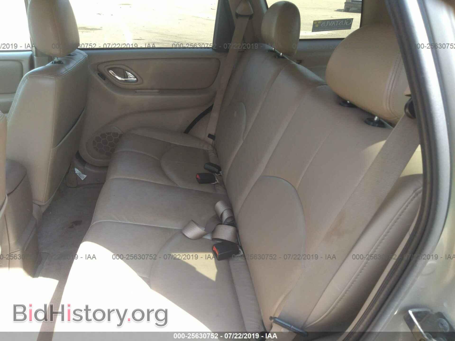 2002 MAZDA TRIBUTE - VIN: 4F2CU08192KM29448 - Photo 8