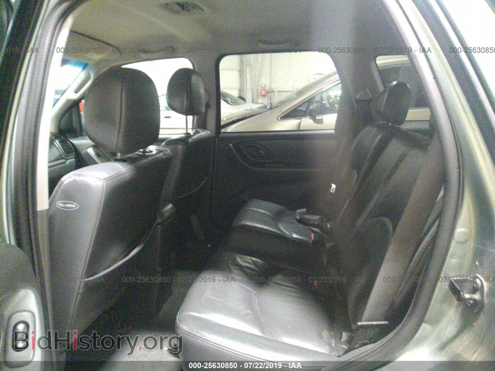 2003 MAZDA TRIBUTE - VIN: 4F2CZ96143KM35622 - Фото 8