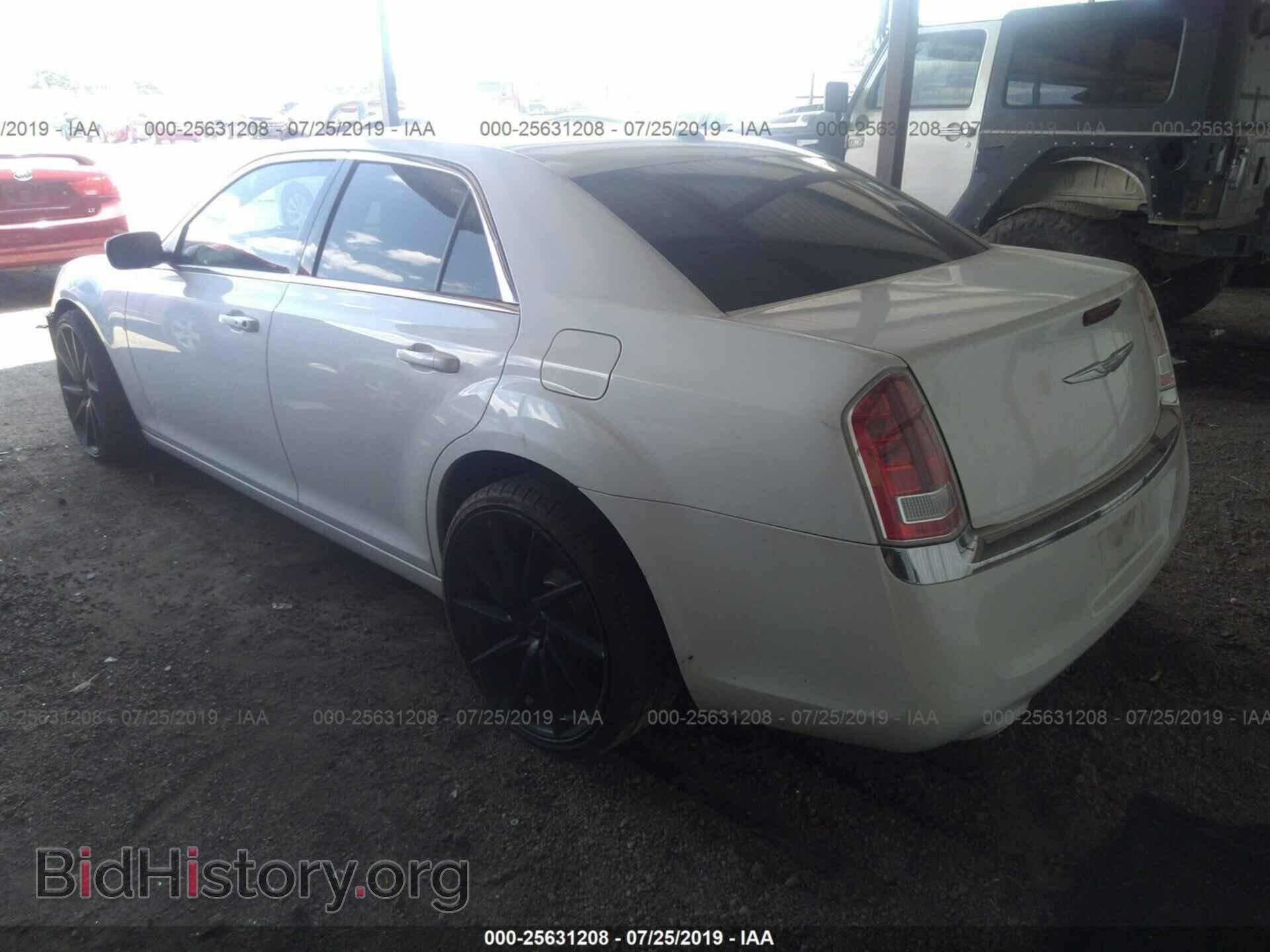2013 CHRYSLER 300 - VIN: 2C3CCAAG4DH708330 - Photo 3