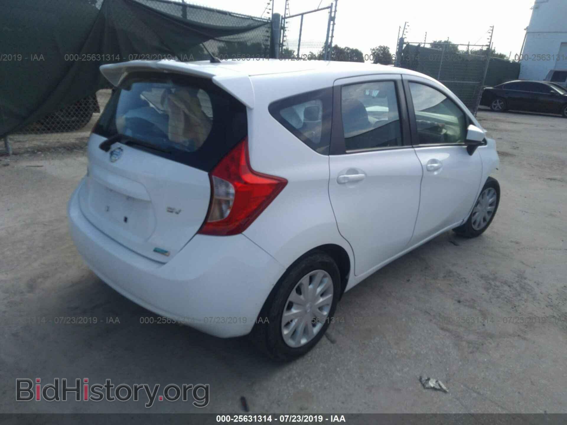 2015 NISSAN VERSA NOTE - VIN: 3N1CE2CP2FL405682 - Фото 4
