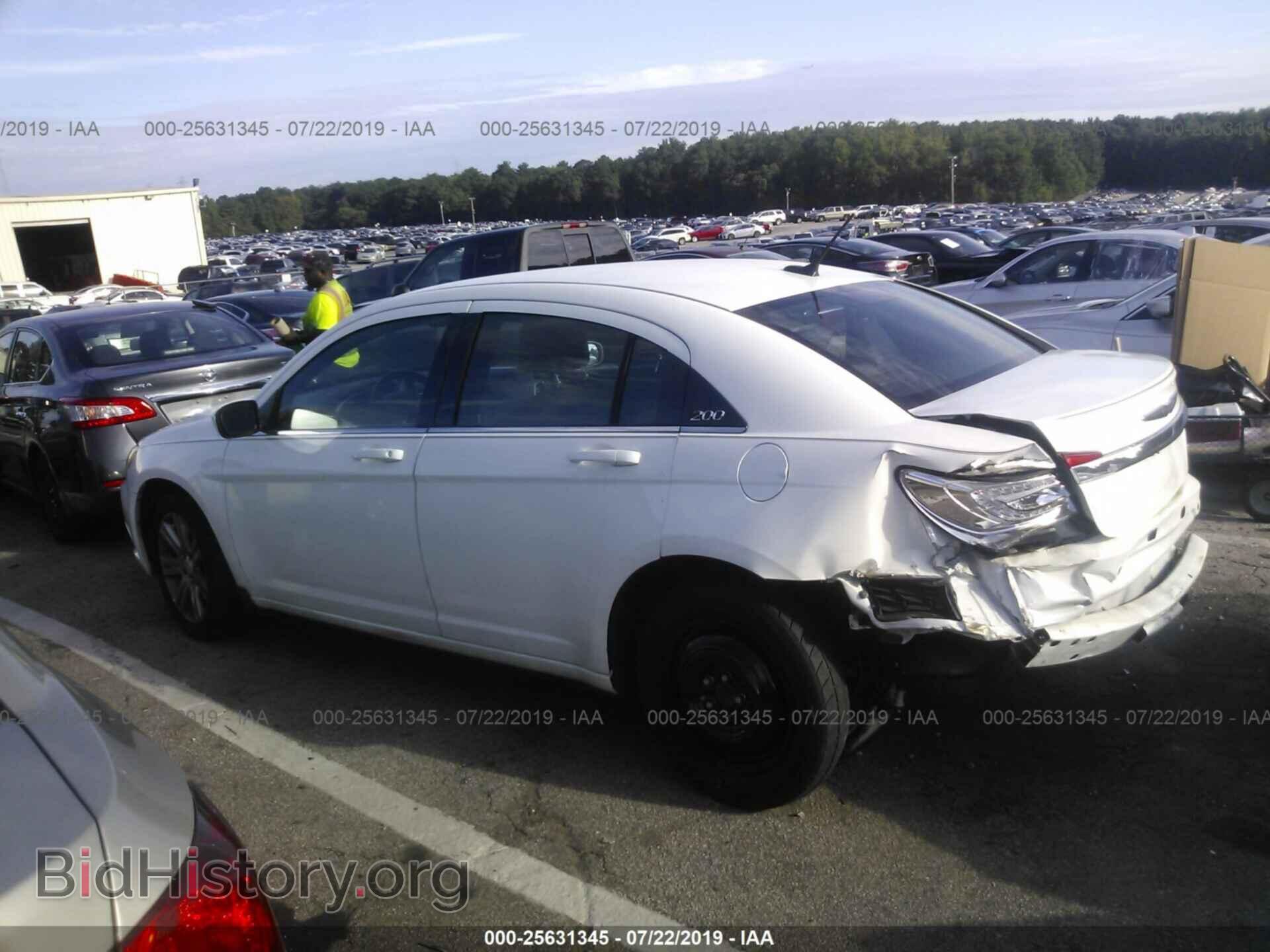 2013 CHRYSLER 200 - VIN: 1C3CCBBB9DN693601 - Фото 3