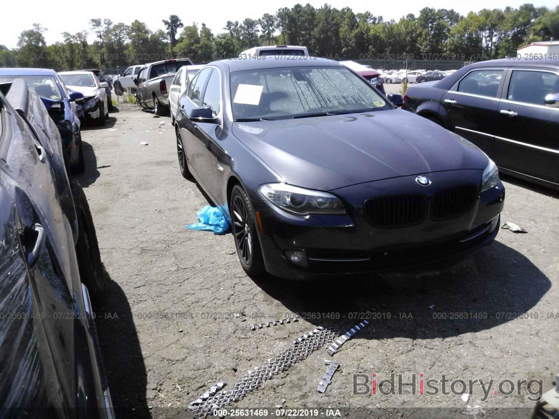 Фотография WBAFU7C54BC874414 - BMW 535 2011