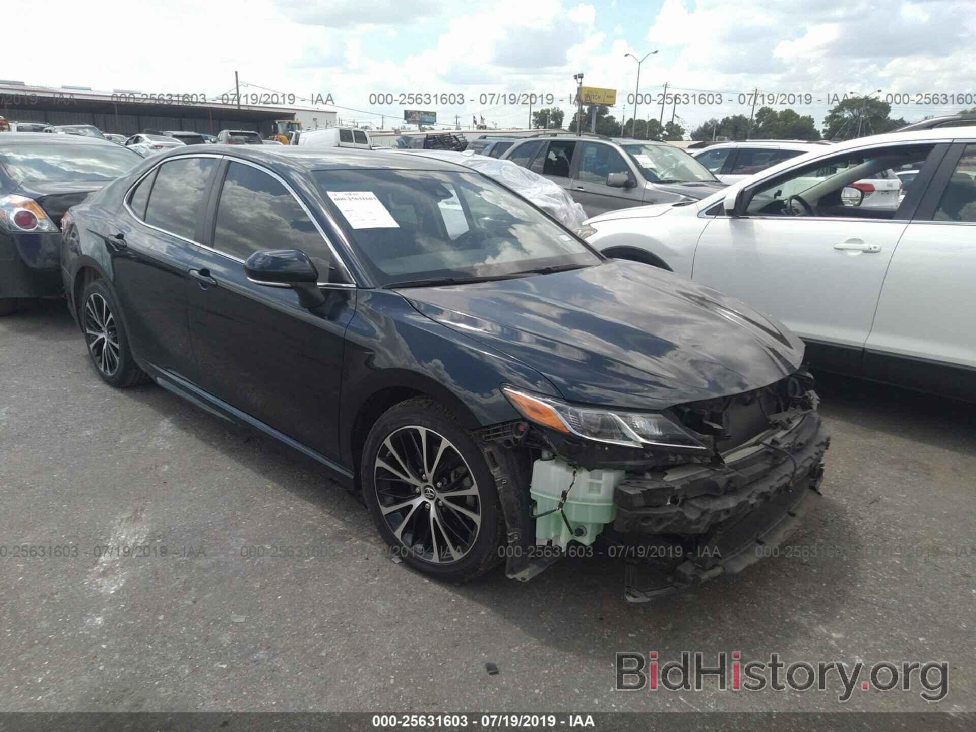 Photo JTNB11HK7J3015785 - TOYOTA CAMRY 2018