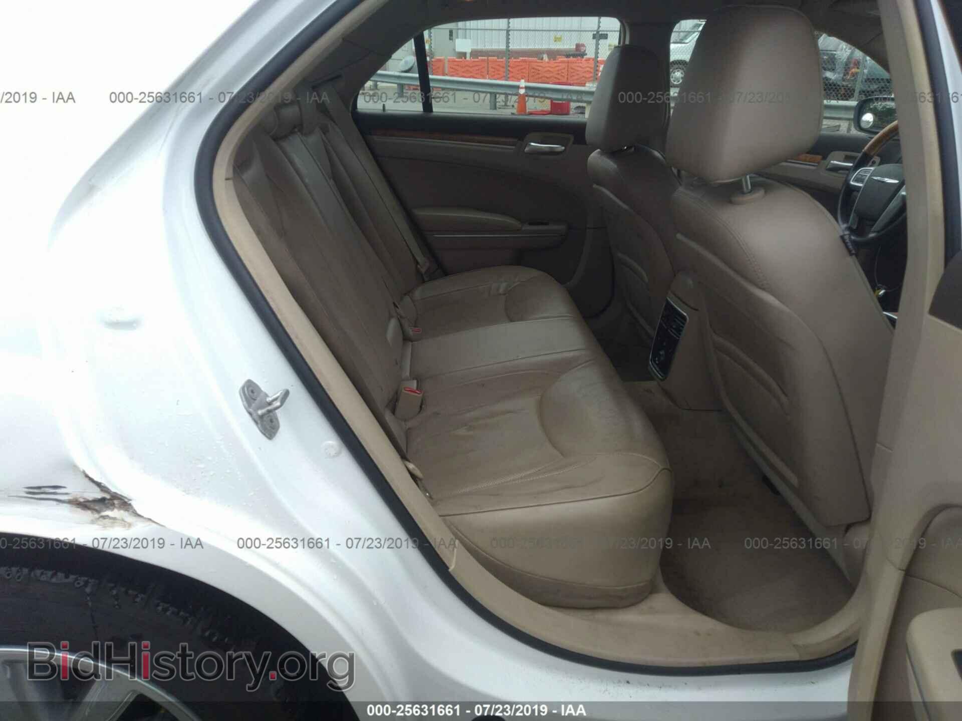 2013 CHRYSLER 300C - VIN: 2C3CCAET0DH568767 - Фото 8