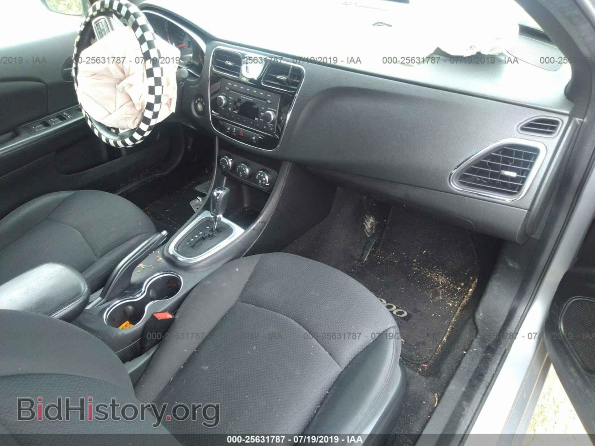 2014 CHRYSLER 200 - VIN: 1C3CCBBG4EN184979 - Фото 5