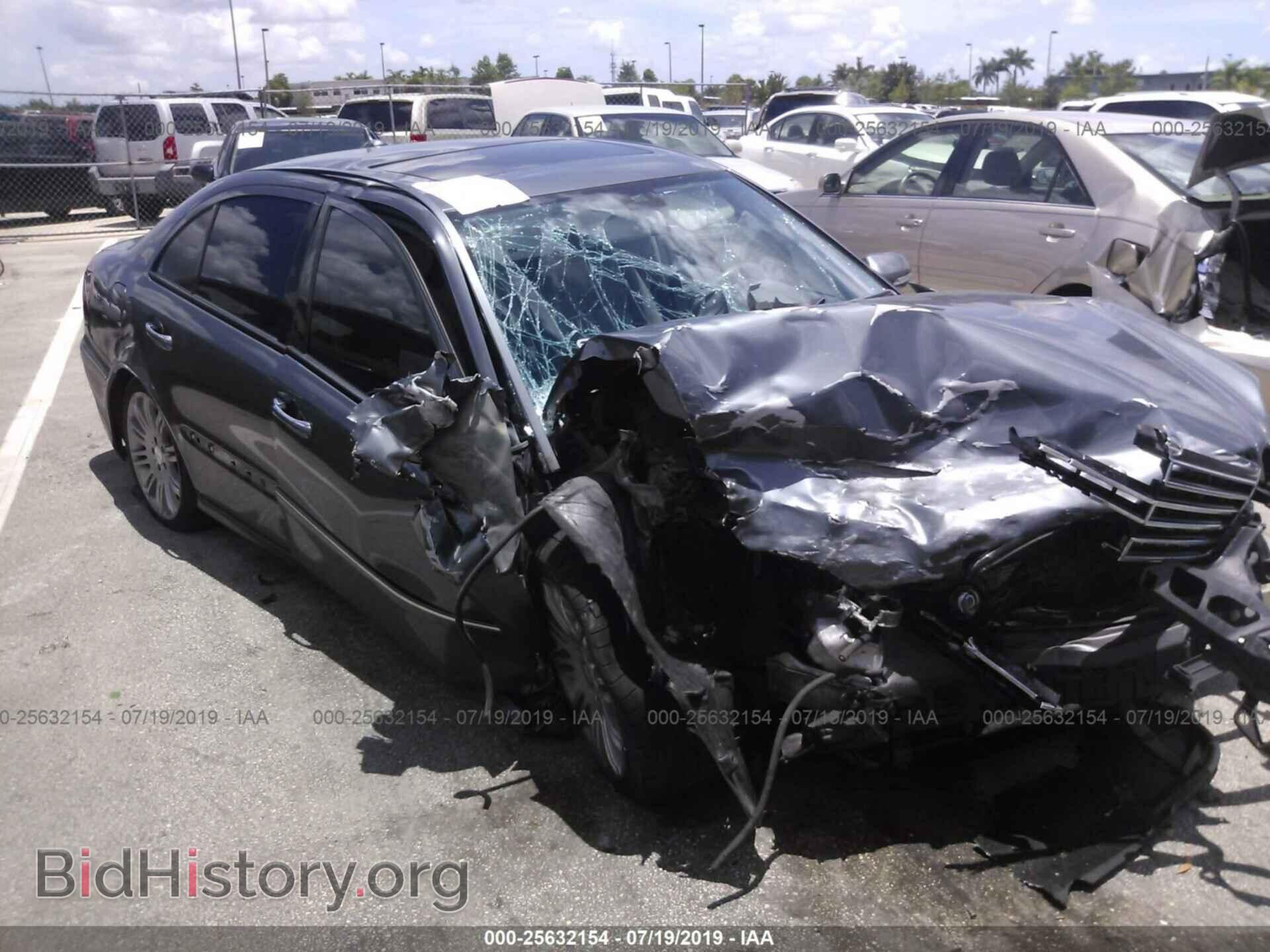 Photo WDBUF87X38B189677 - MERCEDES-BENZ E 2008