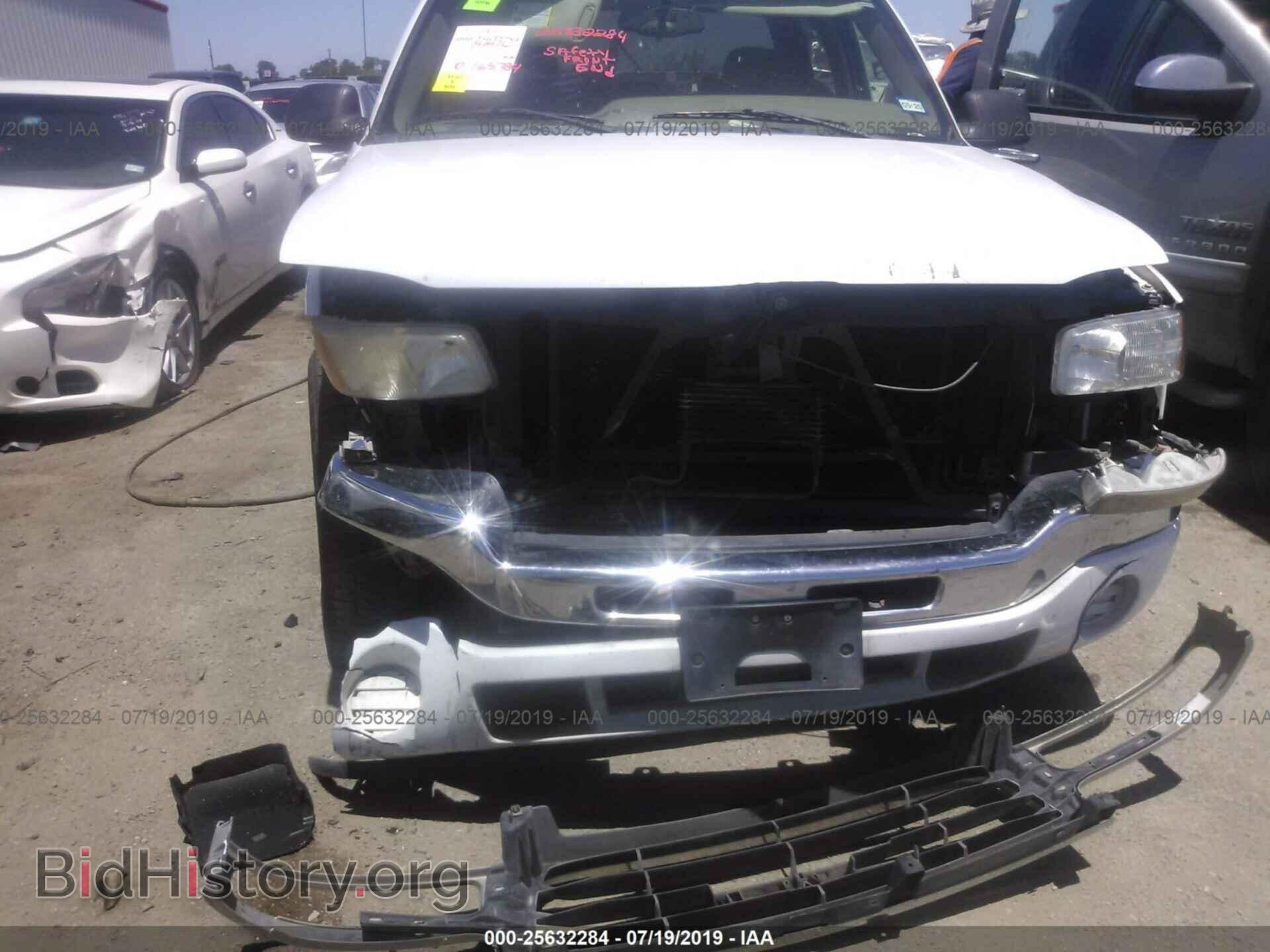2006 GMC NEW SIERRA - VIN: 2GTEC13V361240800 - Фото 6
