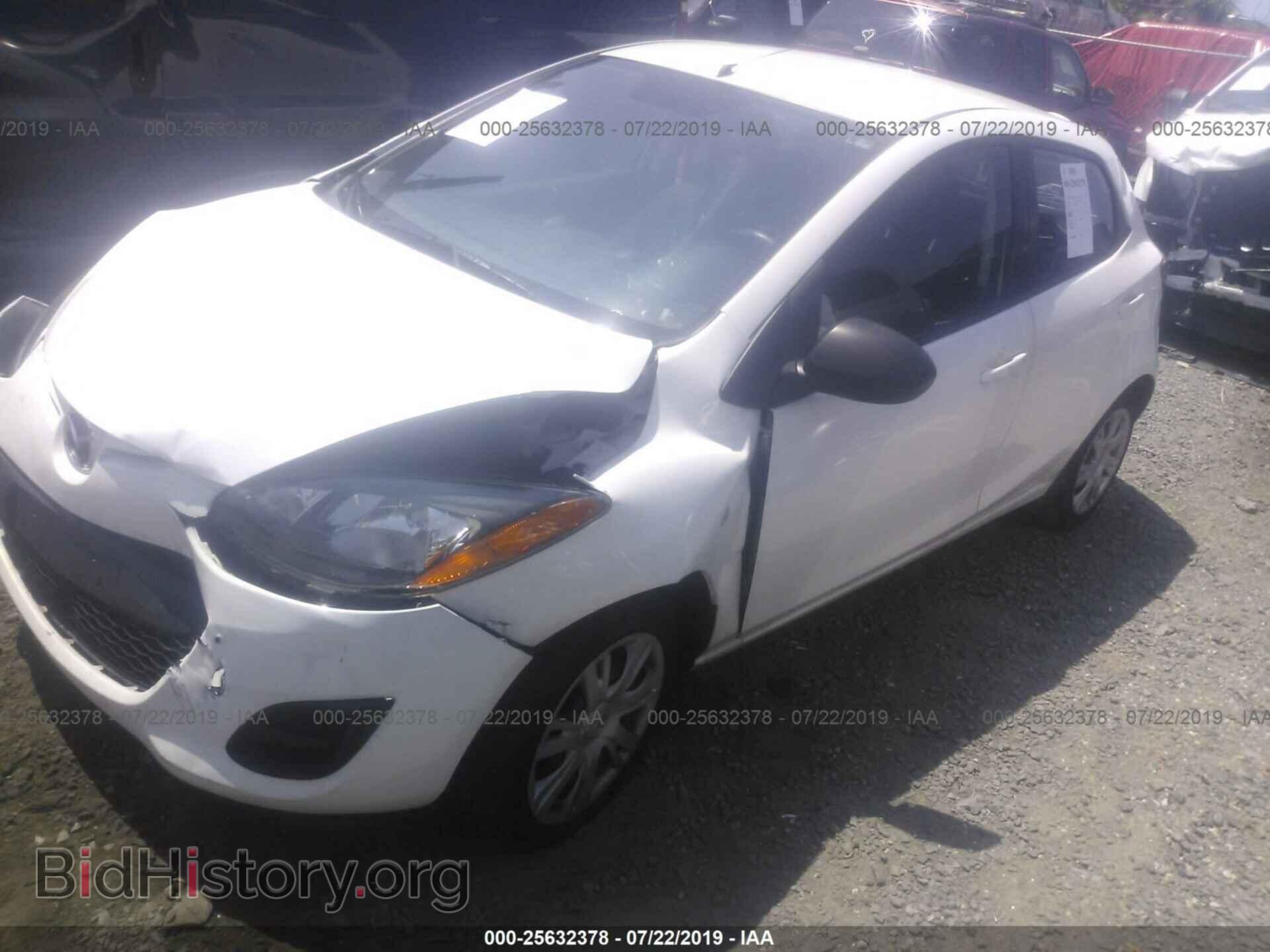 2014 MAZDA MAZDA2 - VIN: JM1DE1KY5E0185004 - Фото 2
