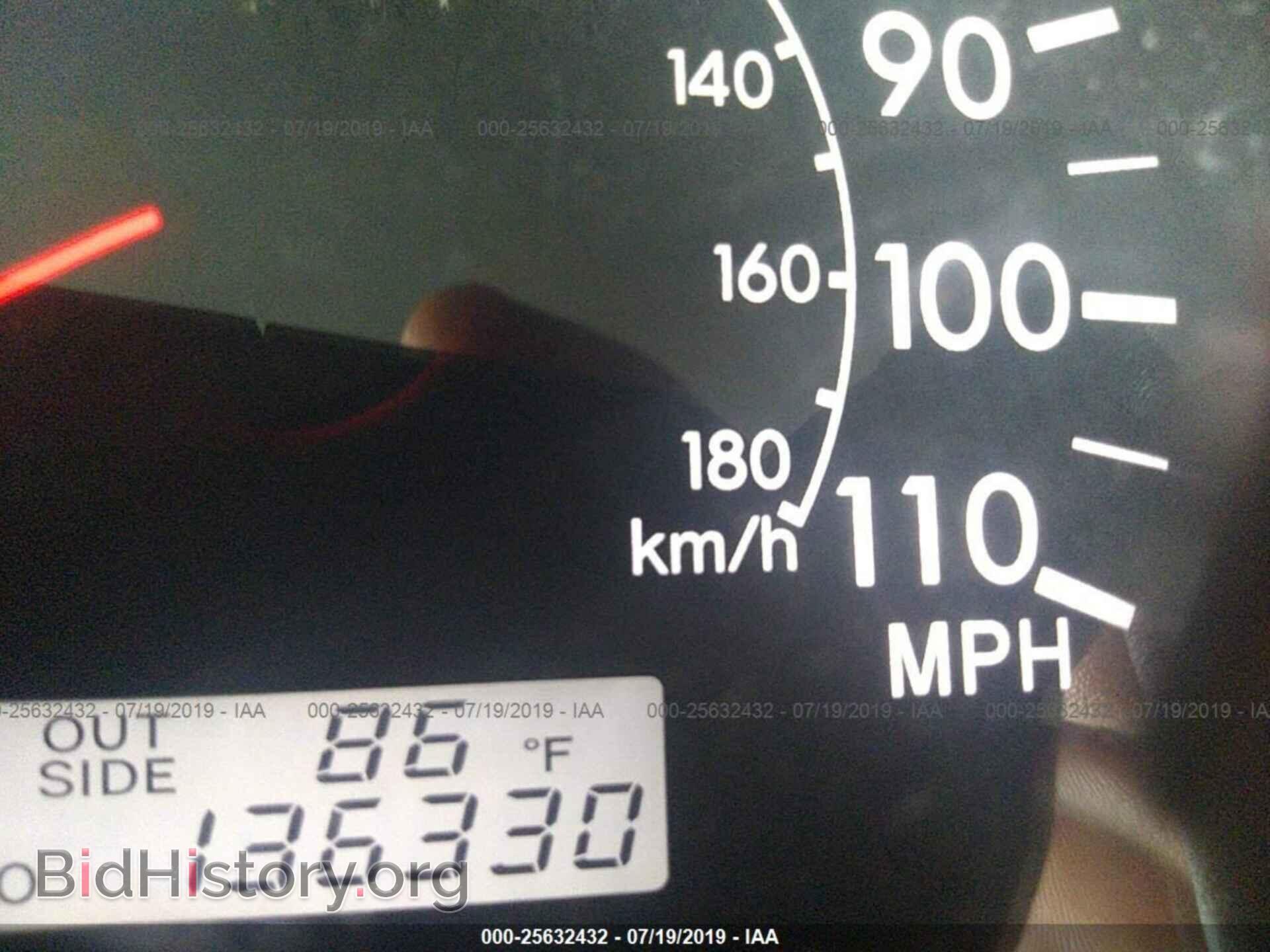 2005 TOYOTA COROLLA - VIN: JTDBR32E852050939 - Фото 7