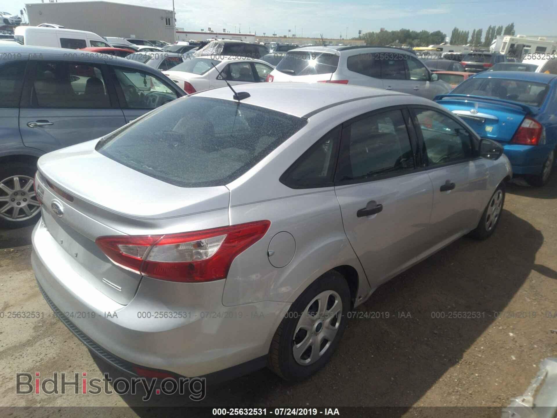 2013 FORD FOCUS - VIN: 1FADP3E28DL107462 - Фото 4