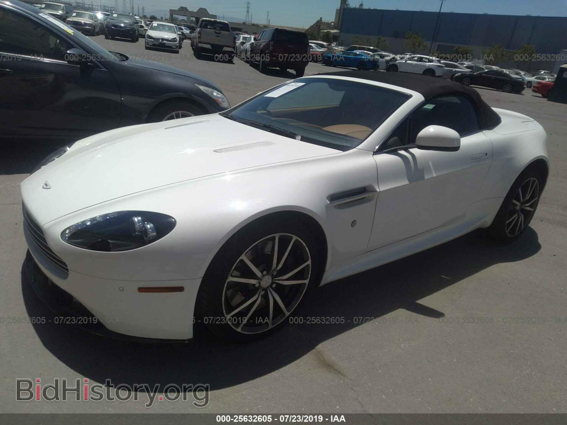 2012 ASTON MARTIN V8 - VIN: SCFEKBBK7CGD16585 - Фото 2