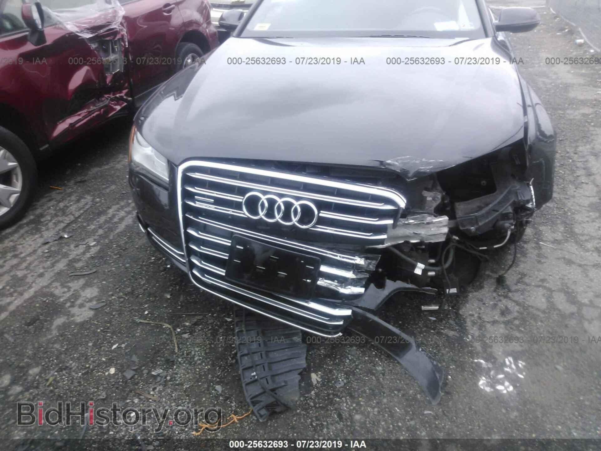 2011 AUDI A8 - VIN: WAURVAFD5BN013564 - Фото 6