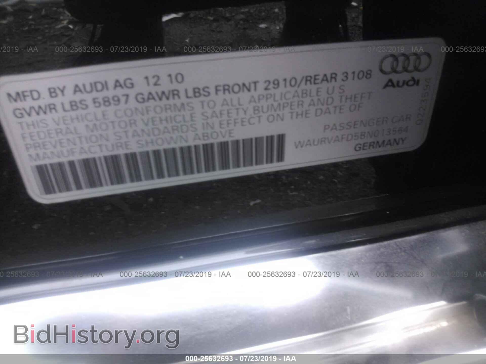 2011 AUDI A8 - VIN: WAURVAFD5BN013564 - Фото 9
