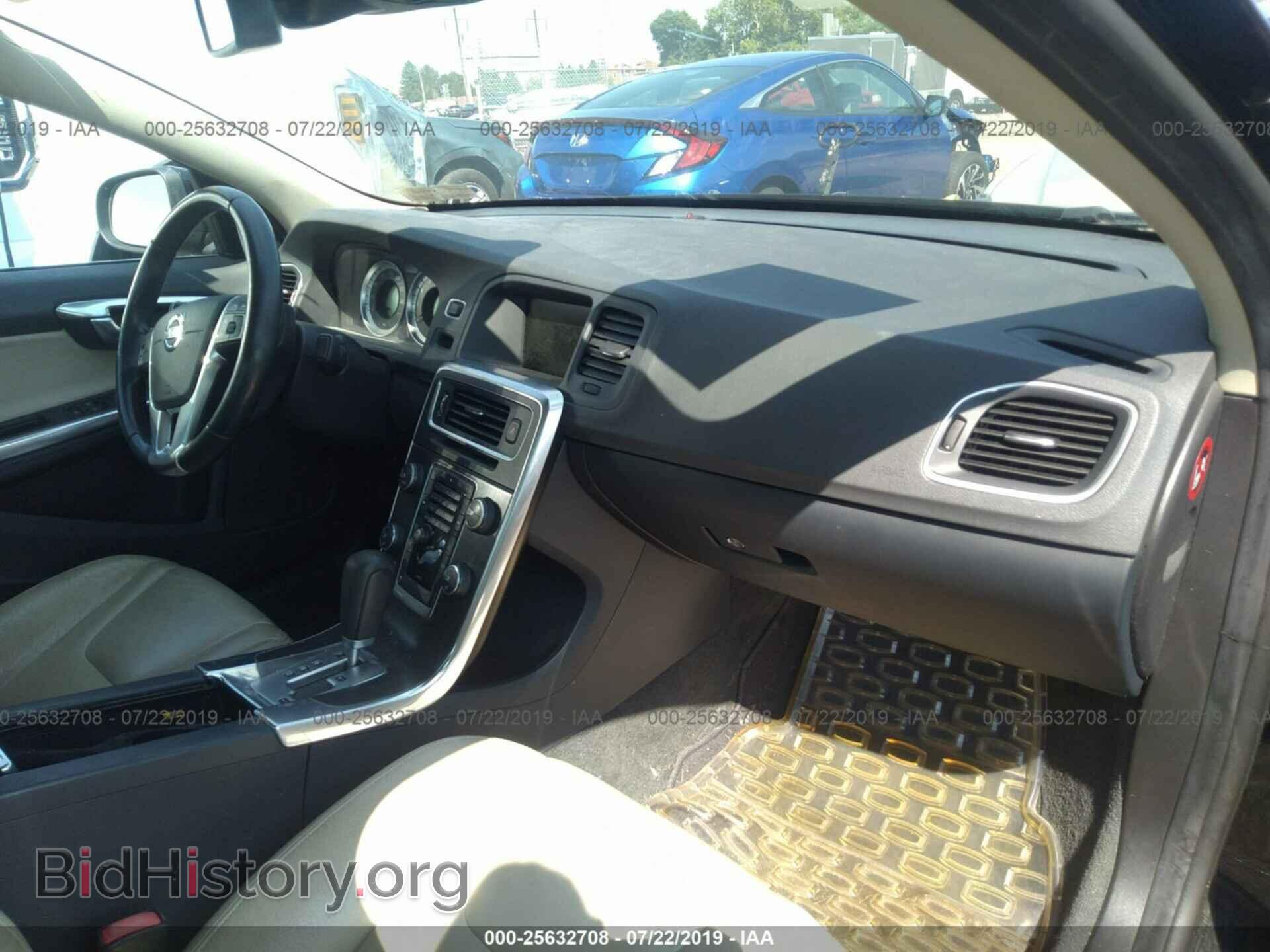 2012 VOLVO S60 - VIN: YV1622FS3C2124940 - Фото 5
