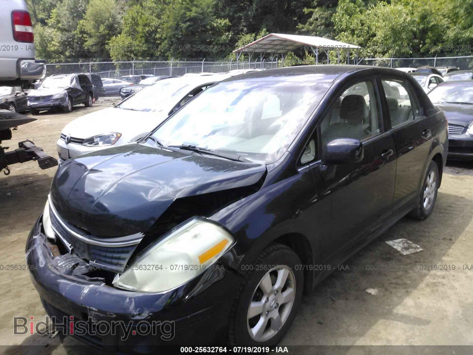 2007 NISSAN VERSA - VIN: 3N1BC11E47L425656 - Фото 2