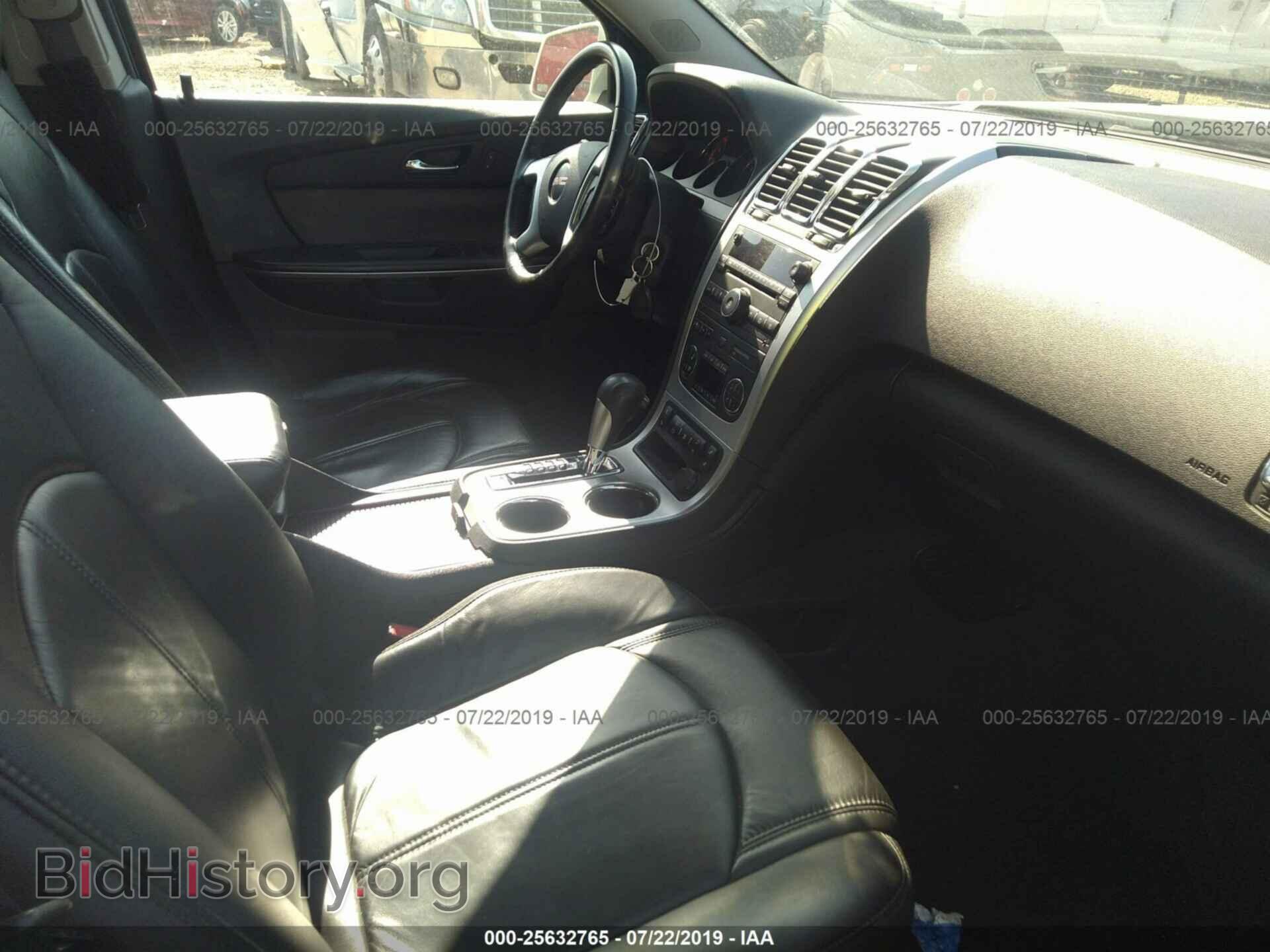 2010 GMC ACADIA - VIN: 1GKLVMED3AJ112003 - Фото 5