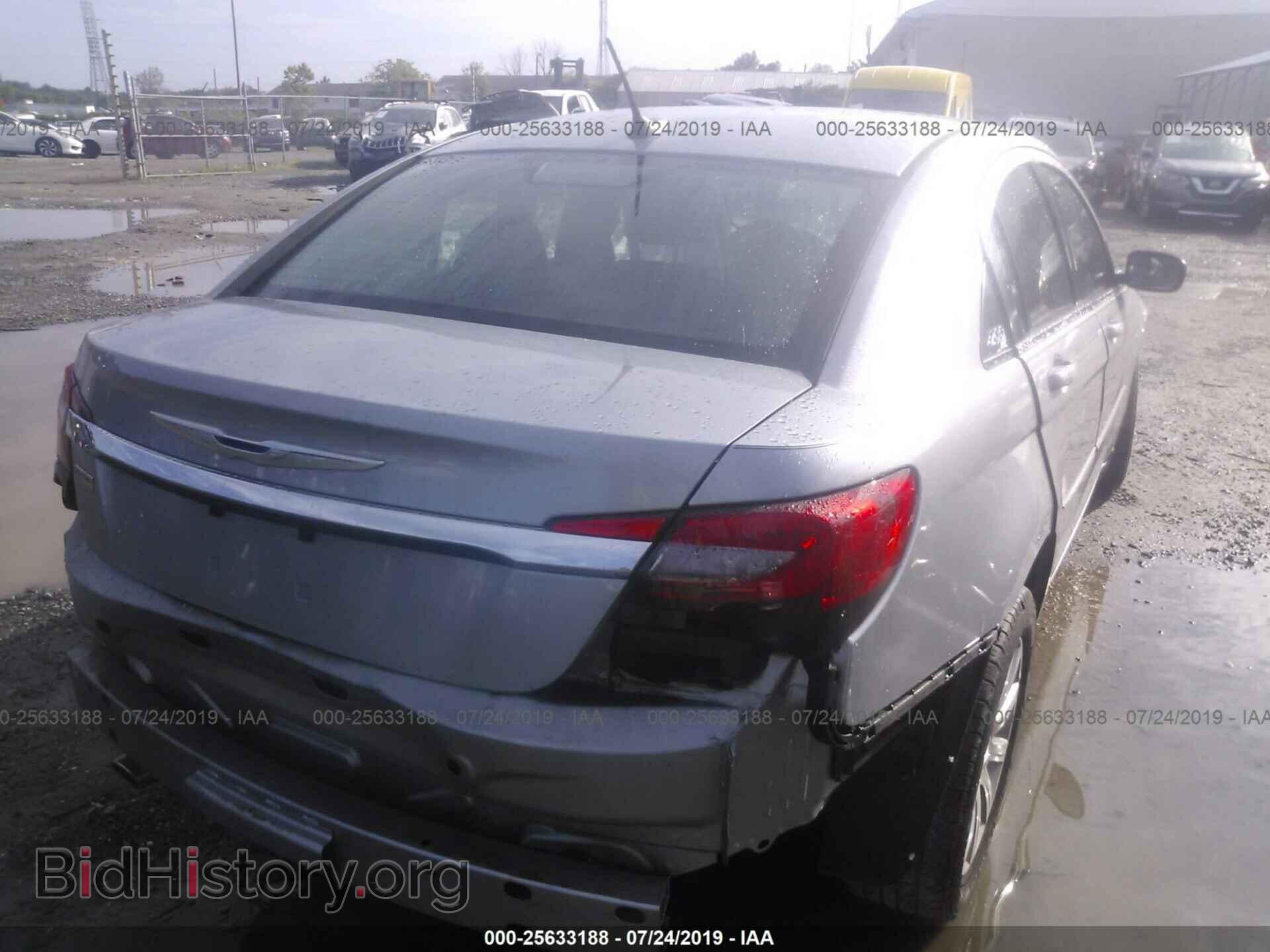2013 CHRYSLER 200 - VIN: 1C3CCBBG4DN703768 - Фото 4